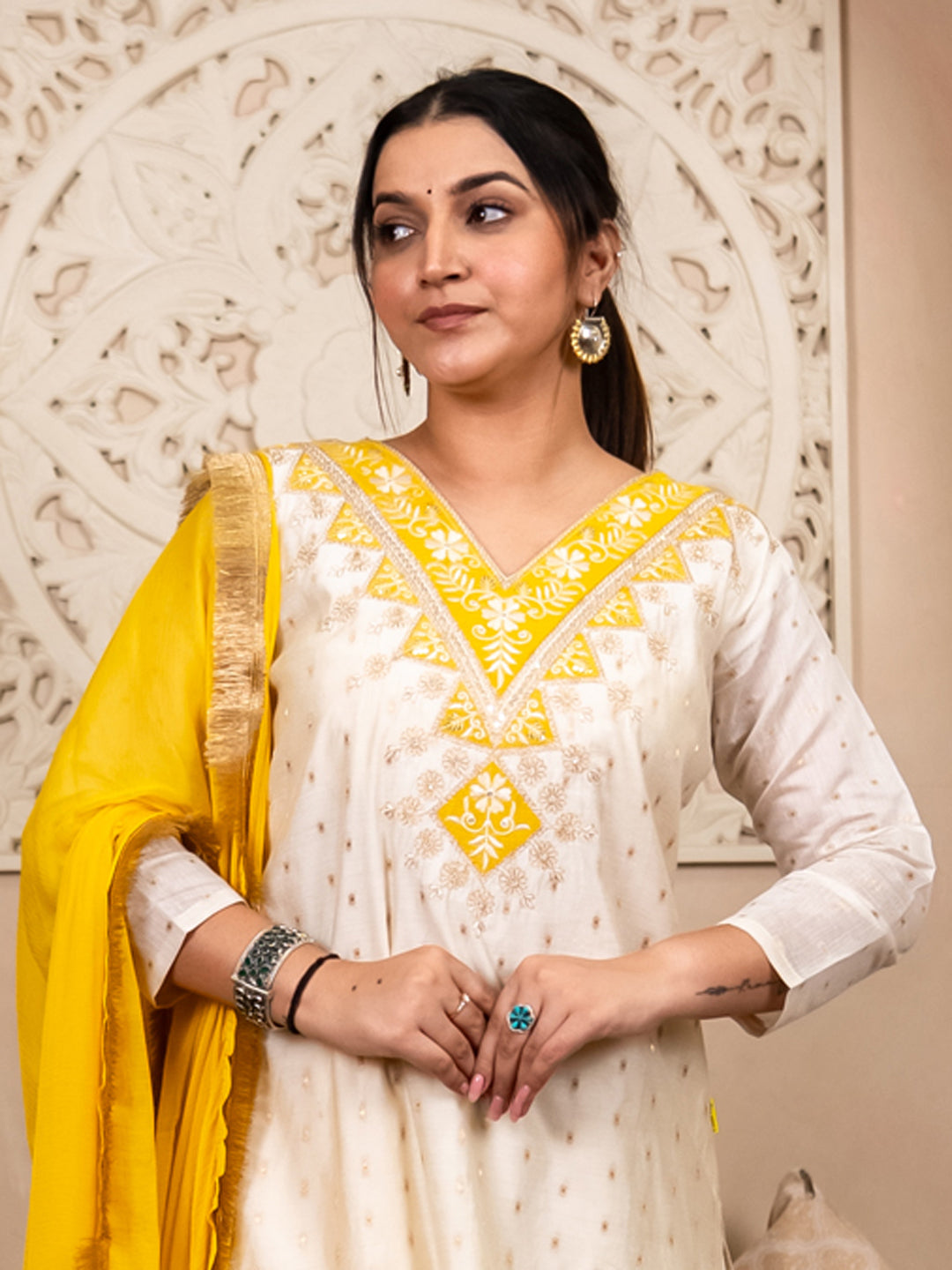 Aabha White Women Kurta and Pant Dupatta Sets Chanderi Silk Fabrics with Embroidery