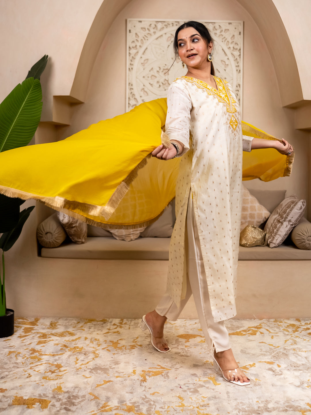 Aabha White Women Kurta and Pant Dupatta Sets Chanderi Silk Fabrics with Embroidery