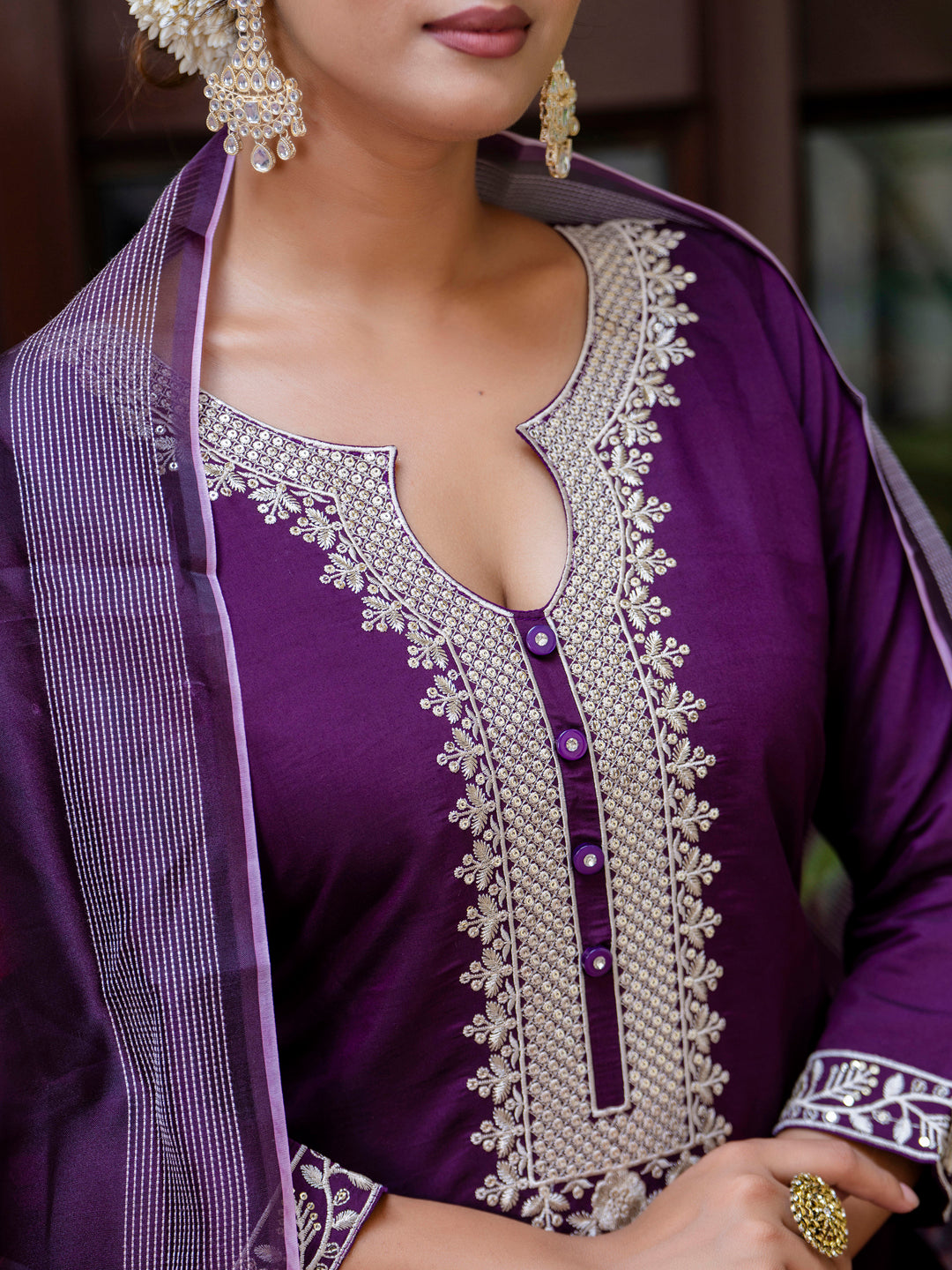 Abhaya  Women’s Viscose Roman Silk Embroidery Straight Kurta Pant with Dupatta Set