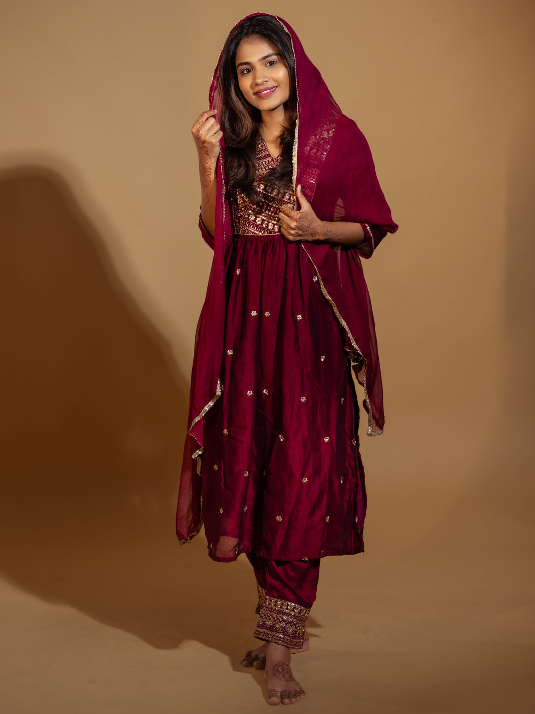 VredeVogel Women Flared Kurta and Trousers Pant Set Silk Blend