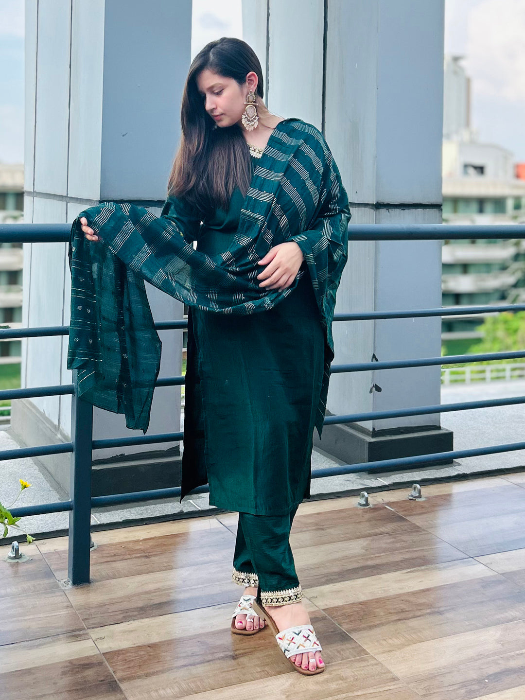 VredeVogel  Women Kurta and Trousers Pant Set Silk Blend