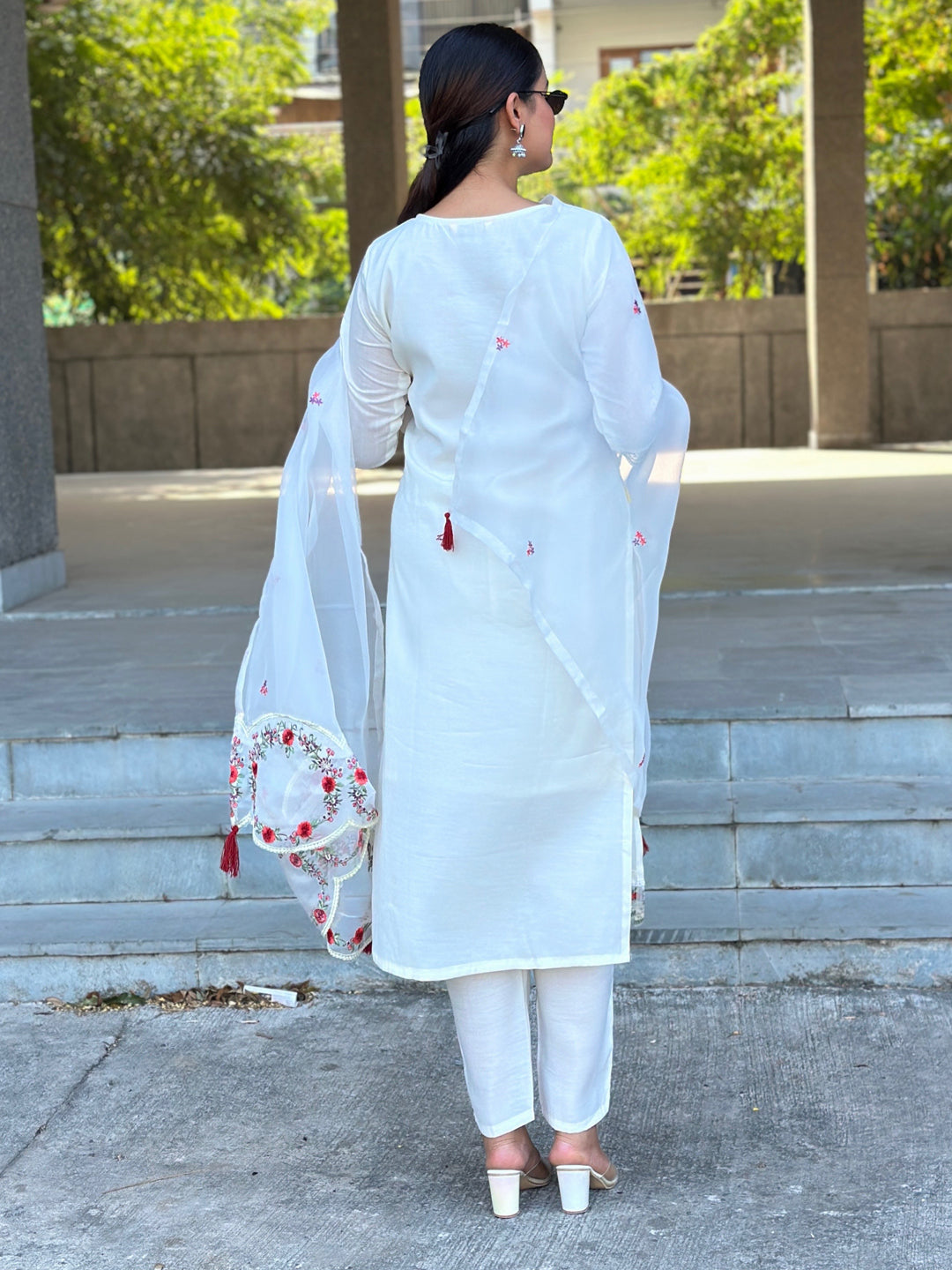 Eshanvi Women Silk Blend Kurta Pant Dupatta Set