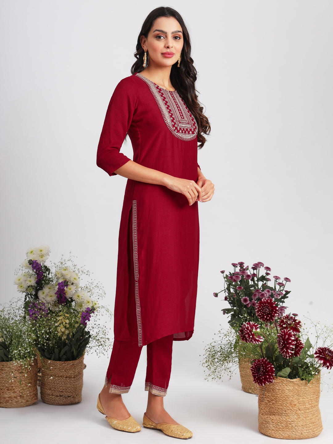 VredeVogel  Women Kurta and Trousers Pant Set Silk Blend