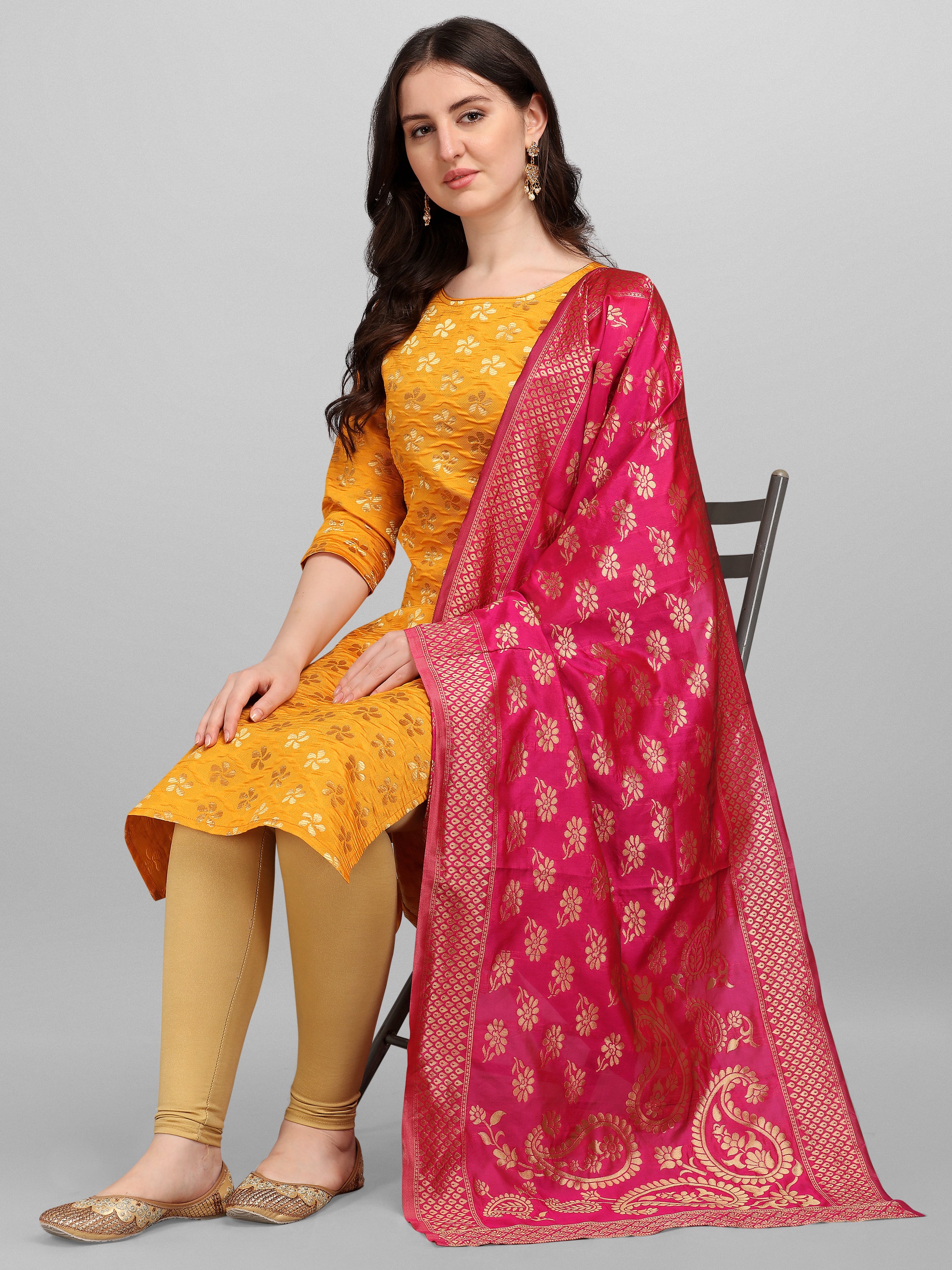 VredeVogel  Women Kurta and dupatta Set Cotton Blend