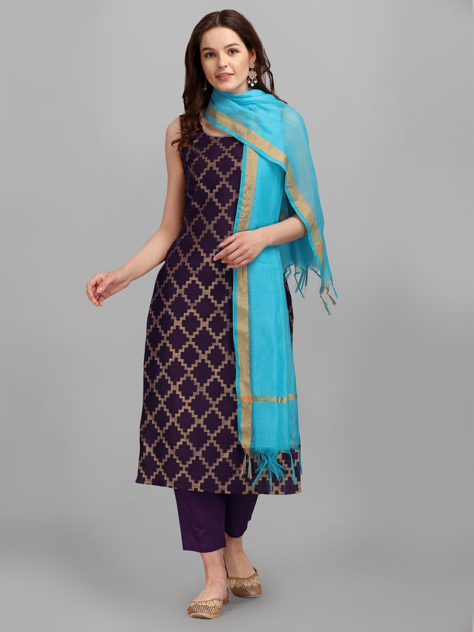 VredeVogel  Women Kurta and Trousers Pant Set Silk Blend