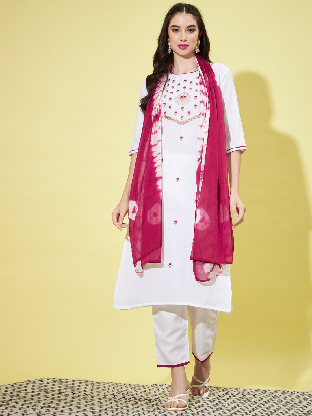 VredeVogel Cotton with Embroidery Work Straight Cotton Kurta Pant