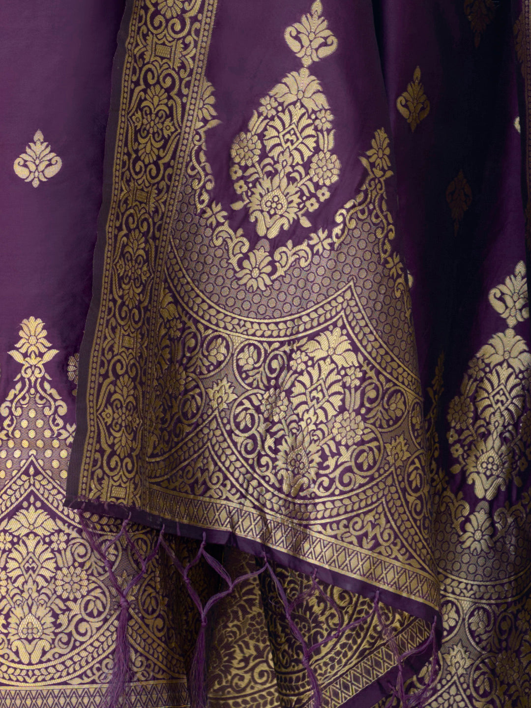 VredeVogel Cotton Silk Kurta and Pant Set with Banarasi Silk Dupatta