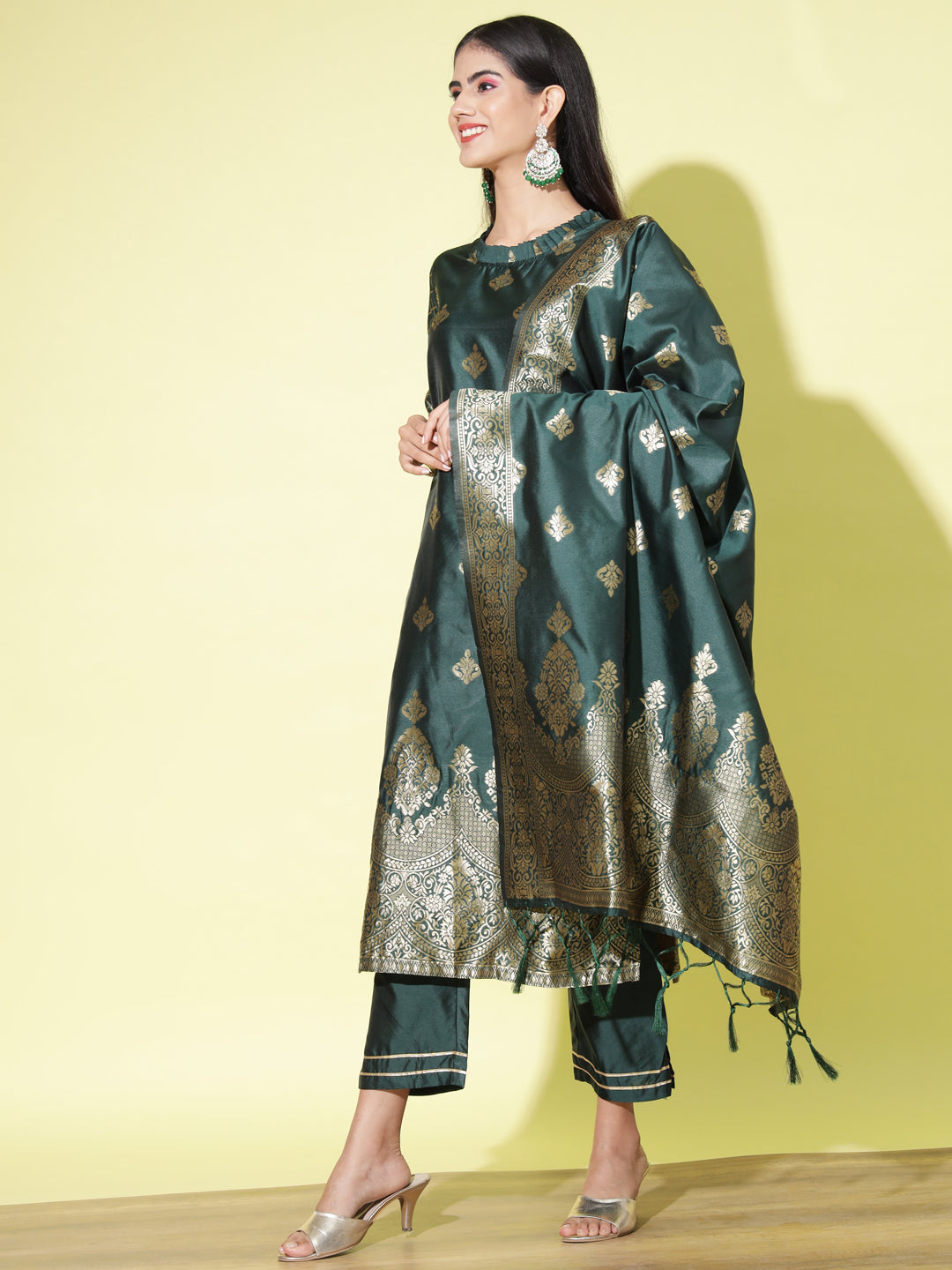 VredeVogel Cotton Silk Kurta and Pant Set with Banarasi Silk Dupatta