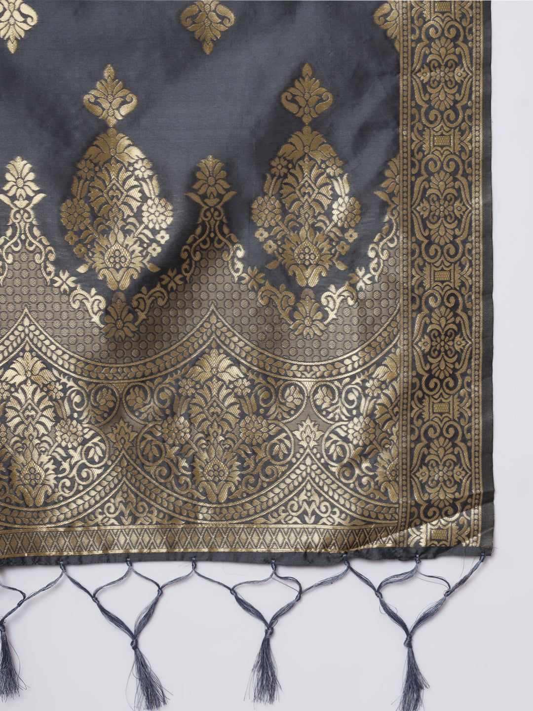 VredeVogel Cotton Silk Kurta and Pant Set with Banarasi Silk Dupatta