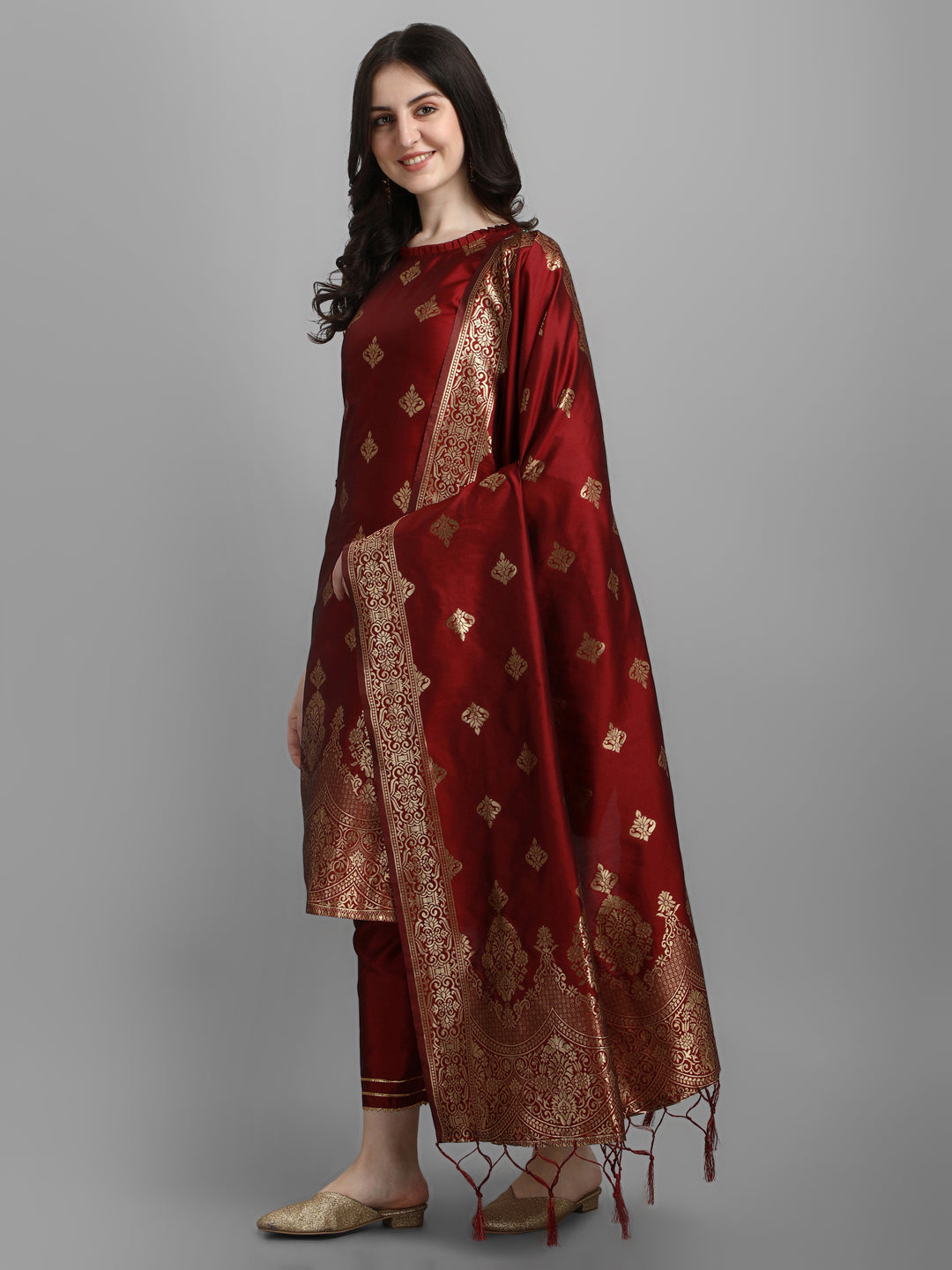 VredeVogel Cotton Silk Kurta and Pant Set with Banarasi Silk Dupatta