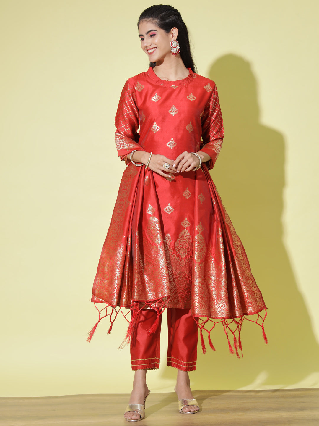VredeVogel Cotton Silk Kurta and Pant Set with Banarasi Silk Dupatta