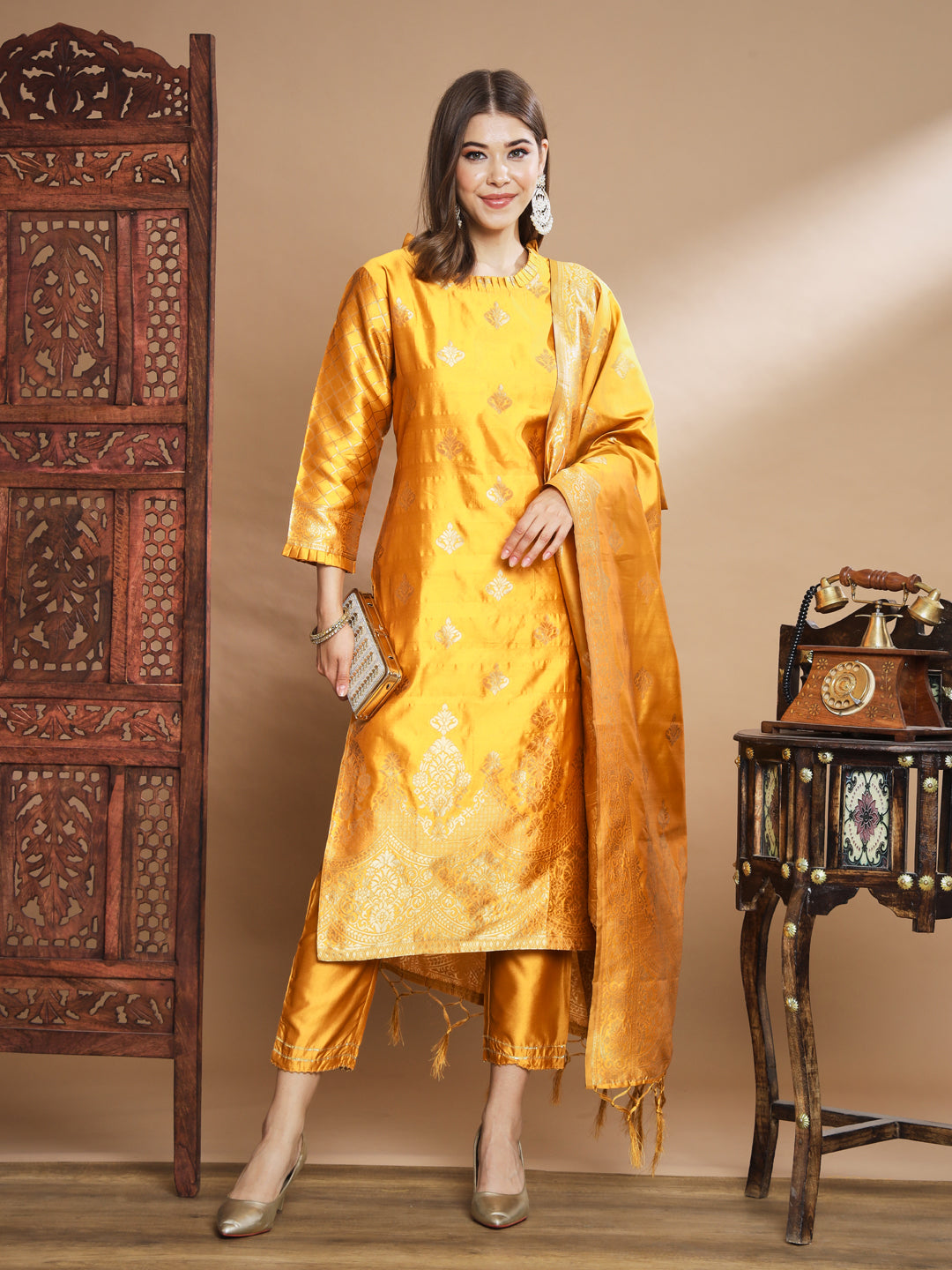 VredeVogel Cotton Silk Kurta and Pant Set with Banarasi Silk Dupatta