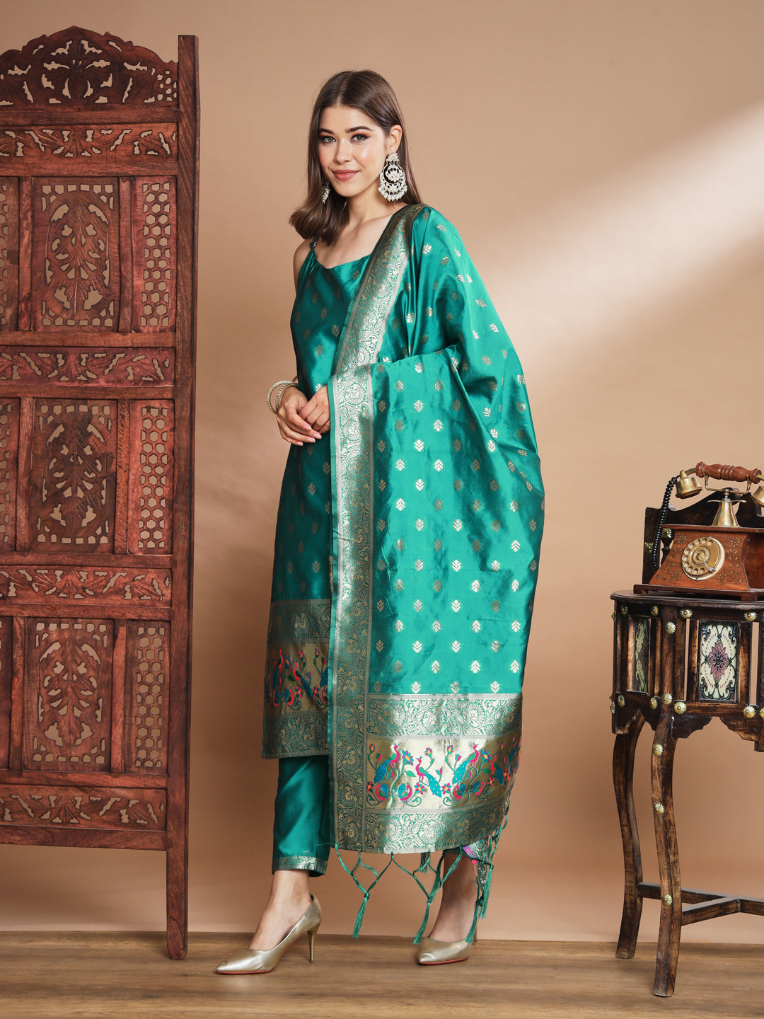 VredeVogel Ethnic Kurta with Trousers & Dupatta Set, Banarasi Silk Jacquard