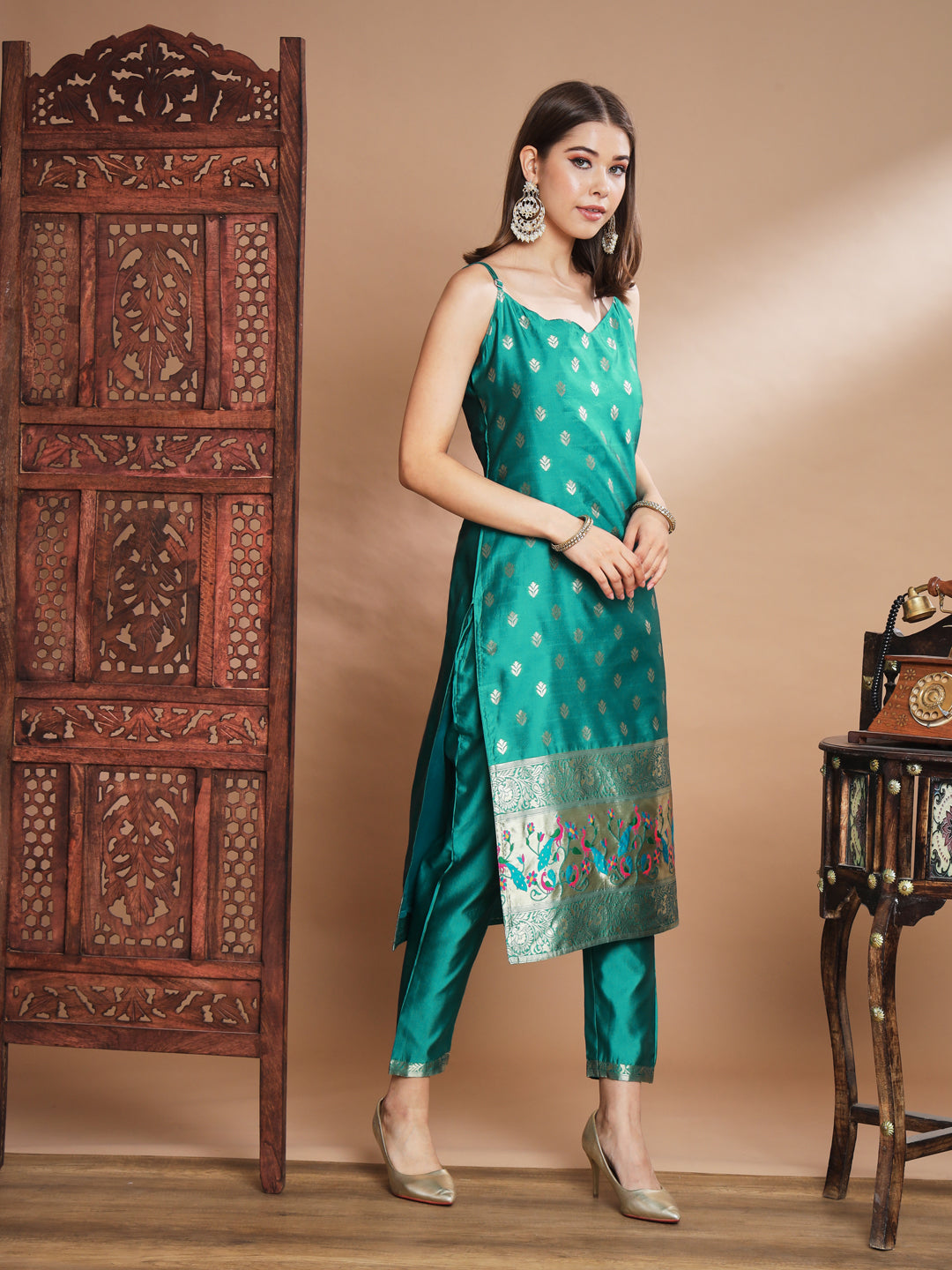 VredeVogel Ethnic Kurta with Trousers & Dupatta Set, Banarasi Silk Jacquard