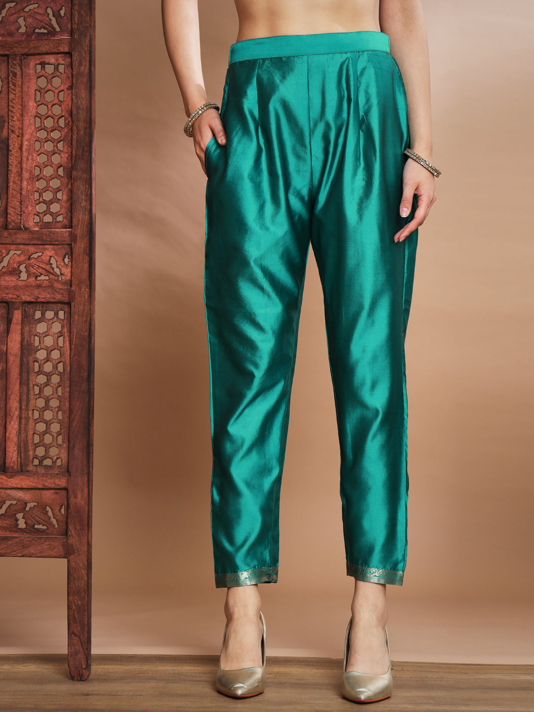 VredeVogel Ethnic Kurta with Trousers & Dupatta Set, Banarasi Silk Jacquard