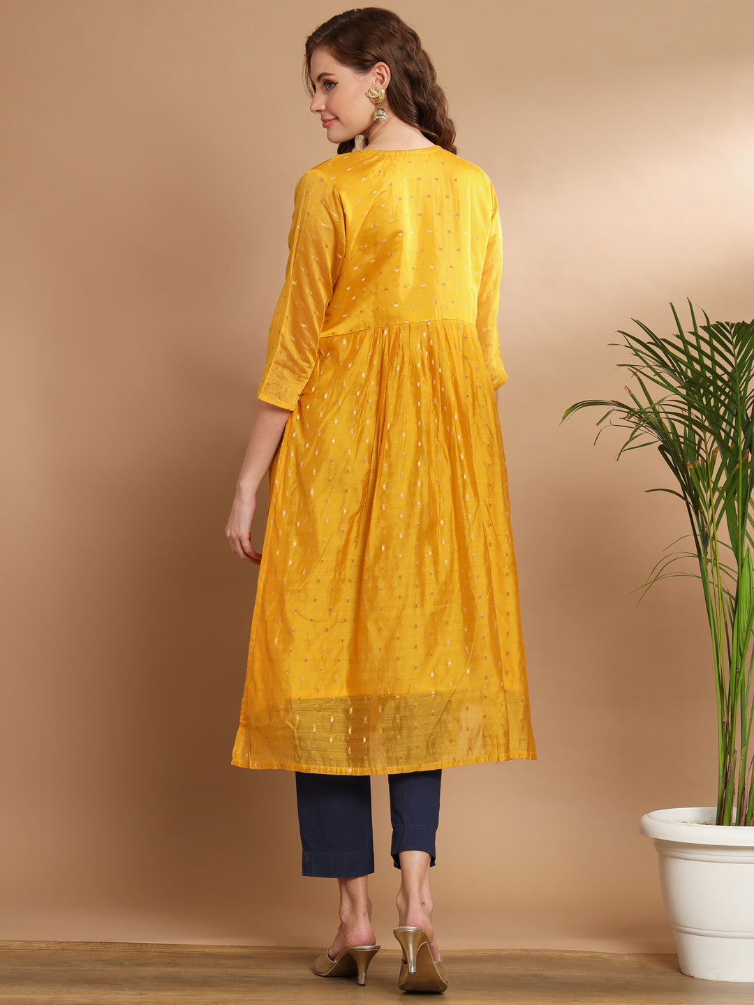 VredeVogel Women chanderi modal Butti
