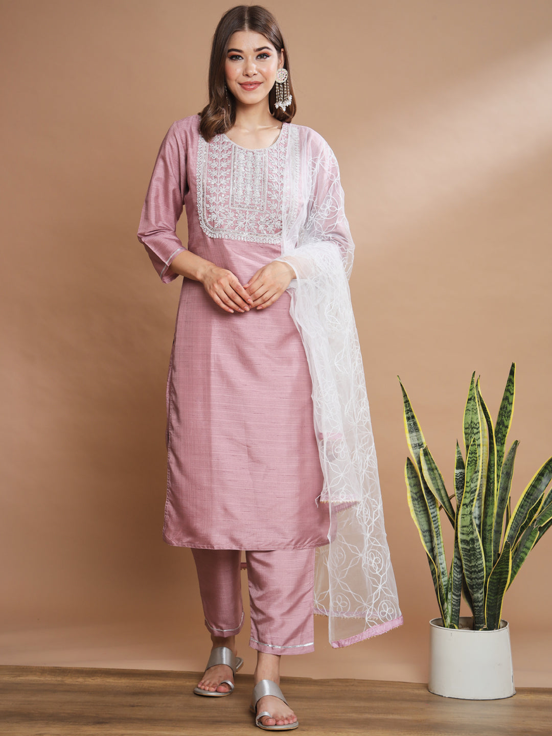 VredeVogel  Women Kurta and Trousers Pant Set Silk Blend