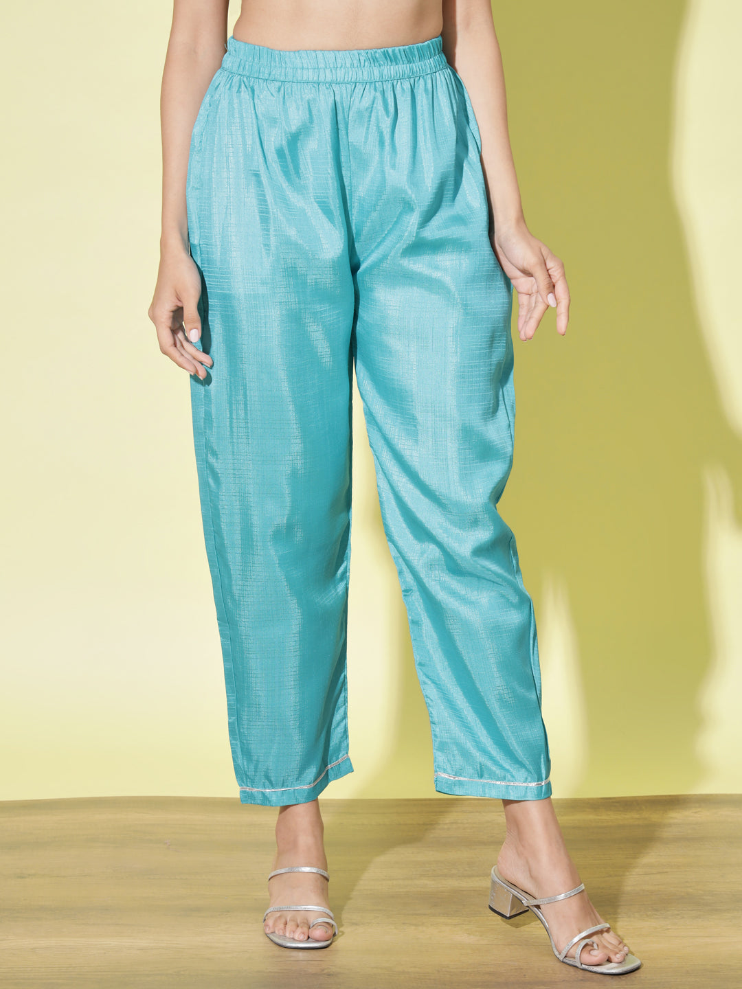 VredeVogel  Women Kurta and Trousers Pant Set Silk Blend