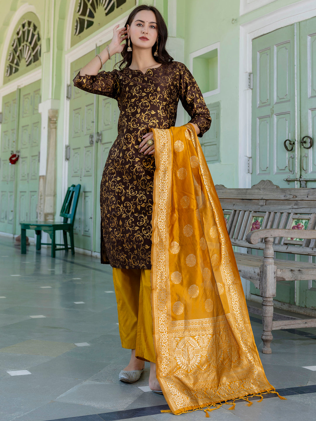 Kanishka Cotton Silk Jacquard Kurta Pant & Banarasi Dupatta Set – Elegant Party Wear Outfit