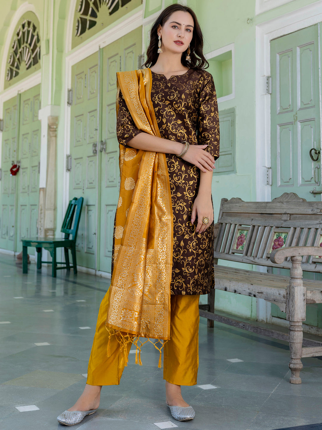 Kanishka Cotton Silk Jacquard Kurta Pant & Banarasi Dupatta Set – Elegant Party Wear Outfit
