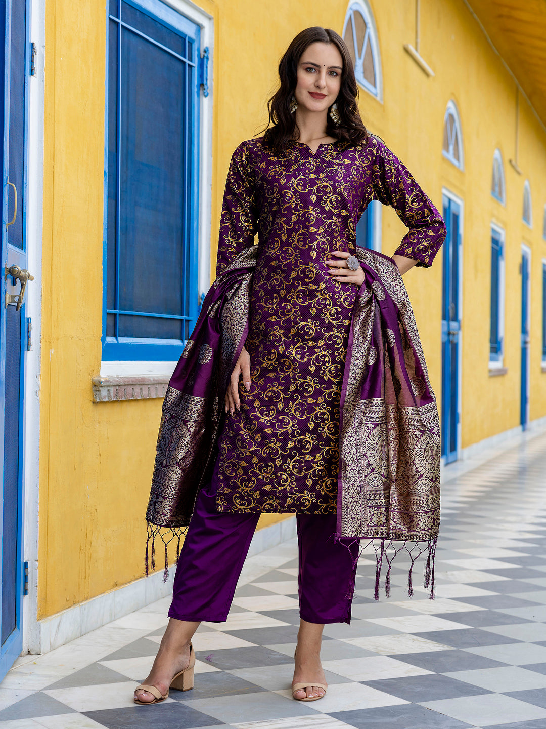 Kanishka Cotton Silk Jacquard Kurta Pant & Banarasi Dupatta Set – Elegant Party Wear Outfit