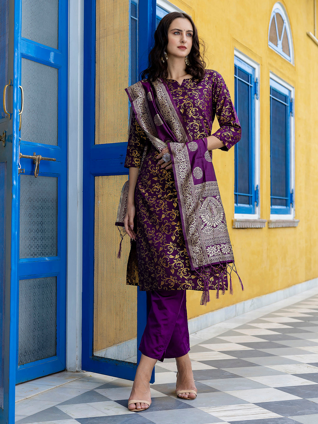 Kanishka Cotton Silk Jacquard Kurta Pant & Banarasi Dupatta Set – Elegant Party Wear Outfit