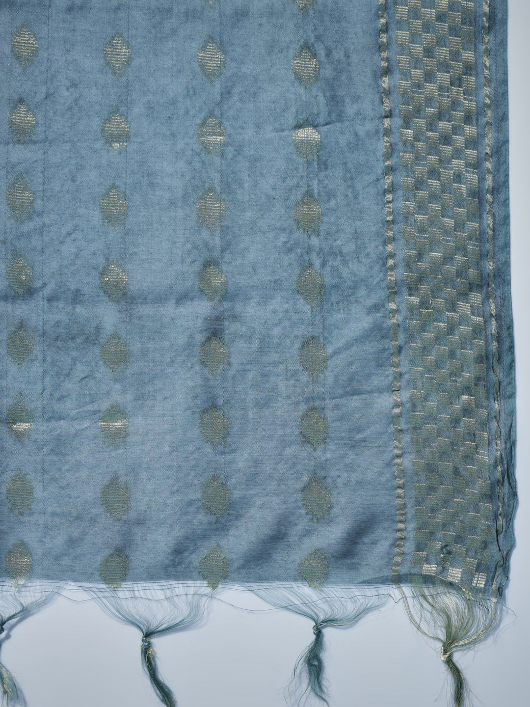 VredeVogel  Women Kurta and Trousers Pant Set Silk Blend