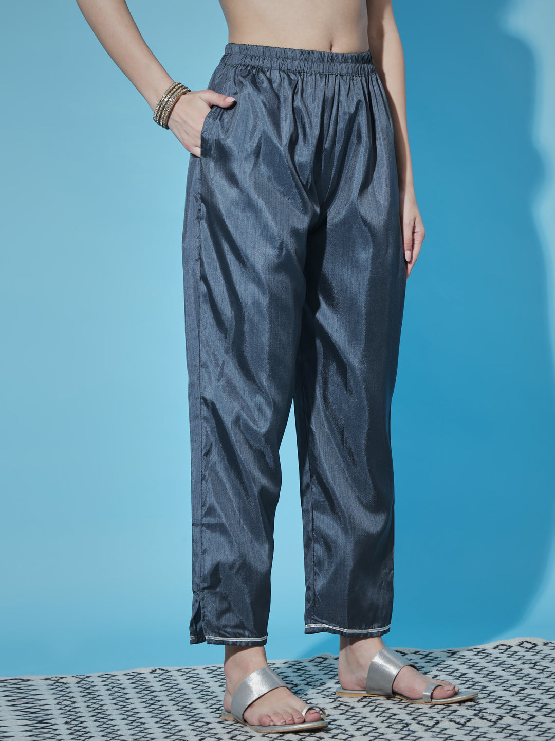 VredeVogel  Women Kurta and Trousers Pant Set Silk Blend