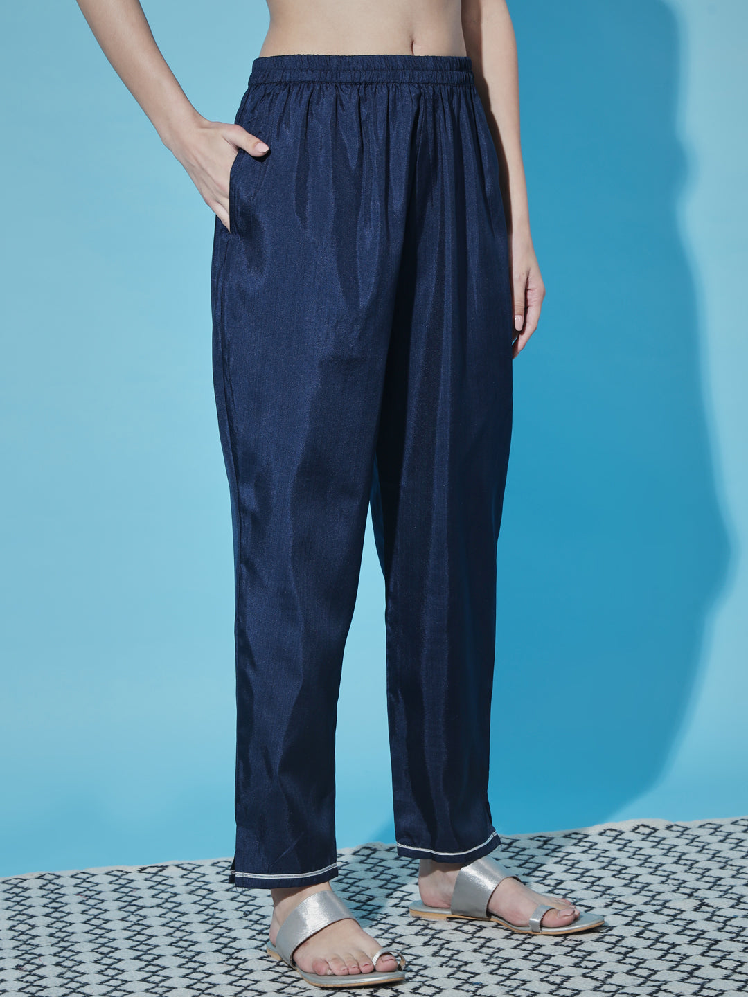 VredeVogel  Women Kurta and Trousers Pant Set Silk Blend