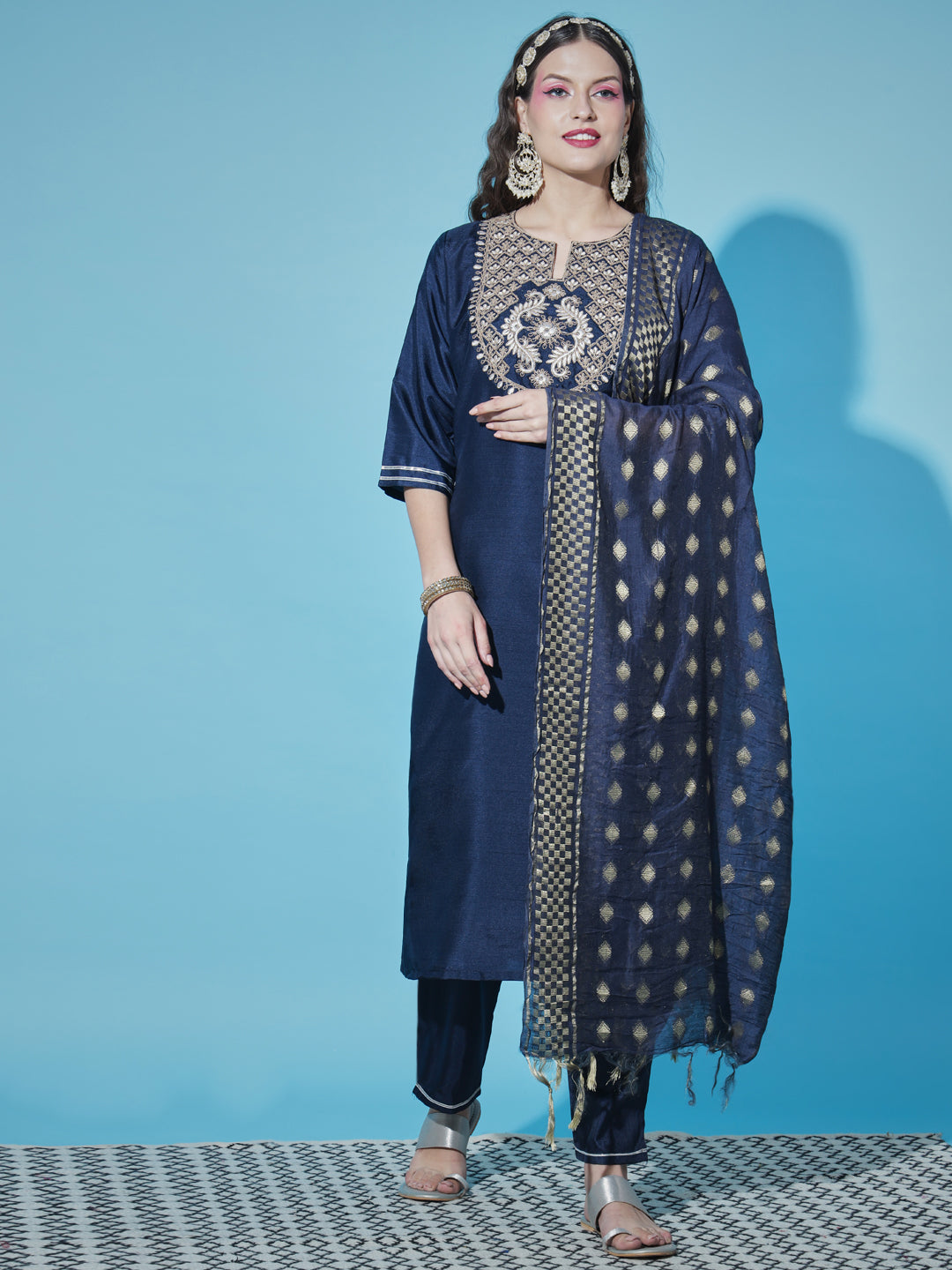 VredeVogel  Women Kurta and Trousers Pant Set Silk Blend