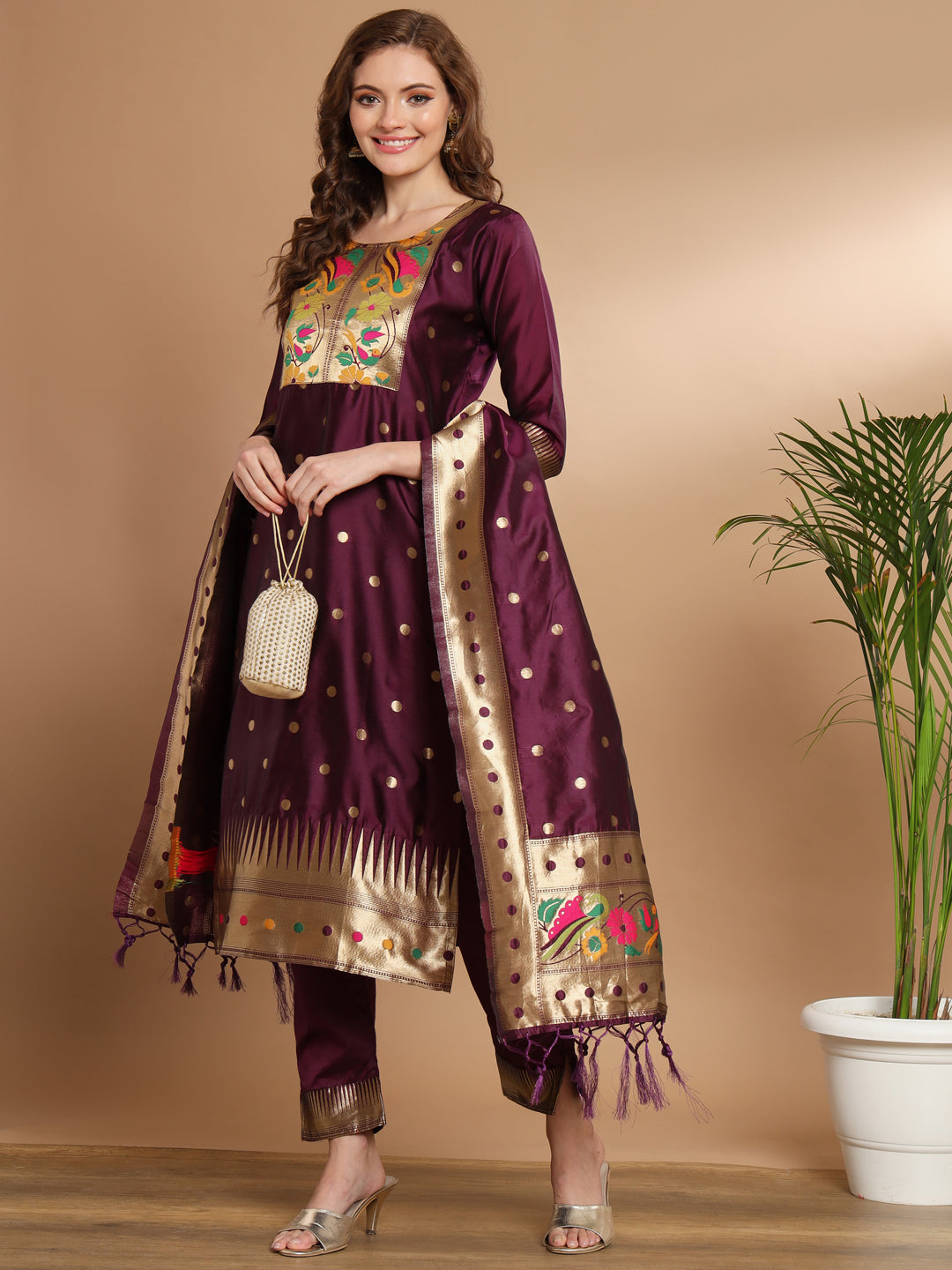 VredeVogel Cotton Silk Jacquard Kurta Pant With Banarasi Silk dupatta