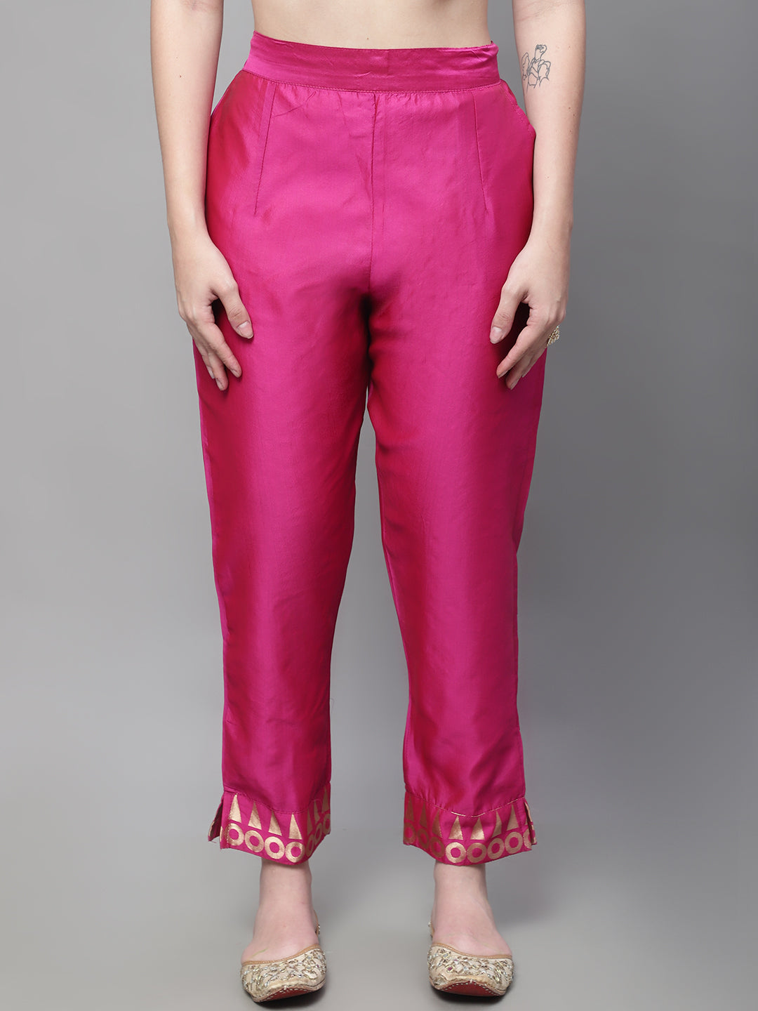 VredeVogel Cotton Silk Jacquard Kurta Pant With Banarasi Silk dupatta