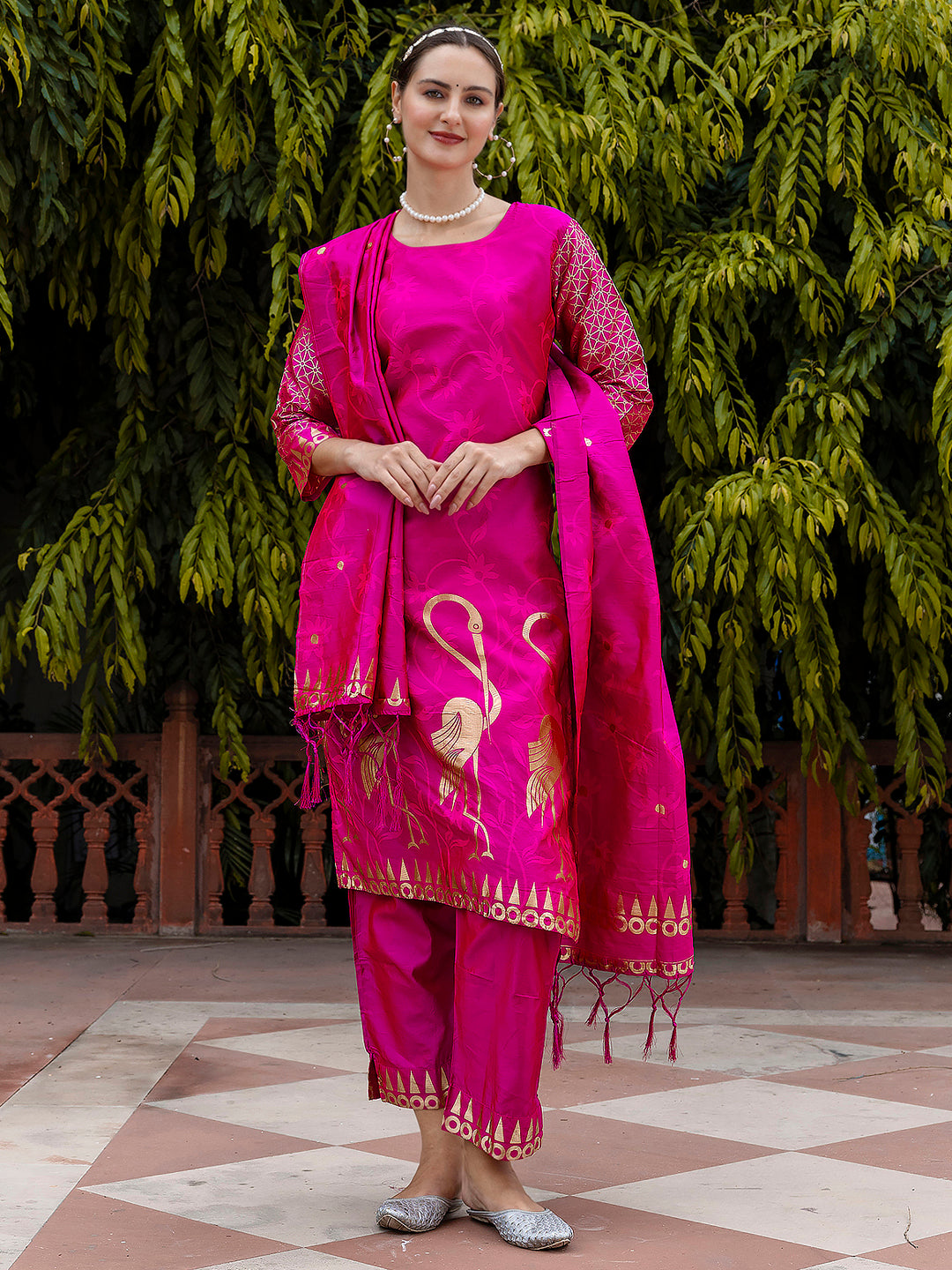 Yamini Cotton Silk Jacquard Kurta Pant with Banarasi Silk Dupatta – Elegant Ethnic 3-Piece Set for Women