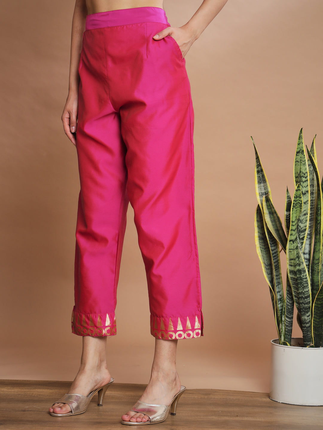 VredeVogel Cotton Silk Jacquard Kurta Pant With Banarasi Silk dupatta