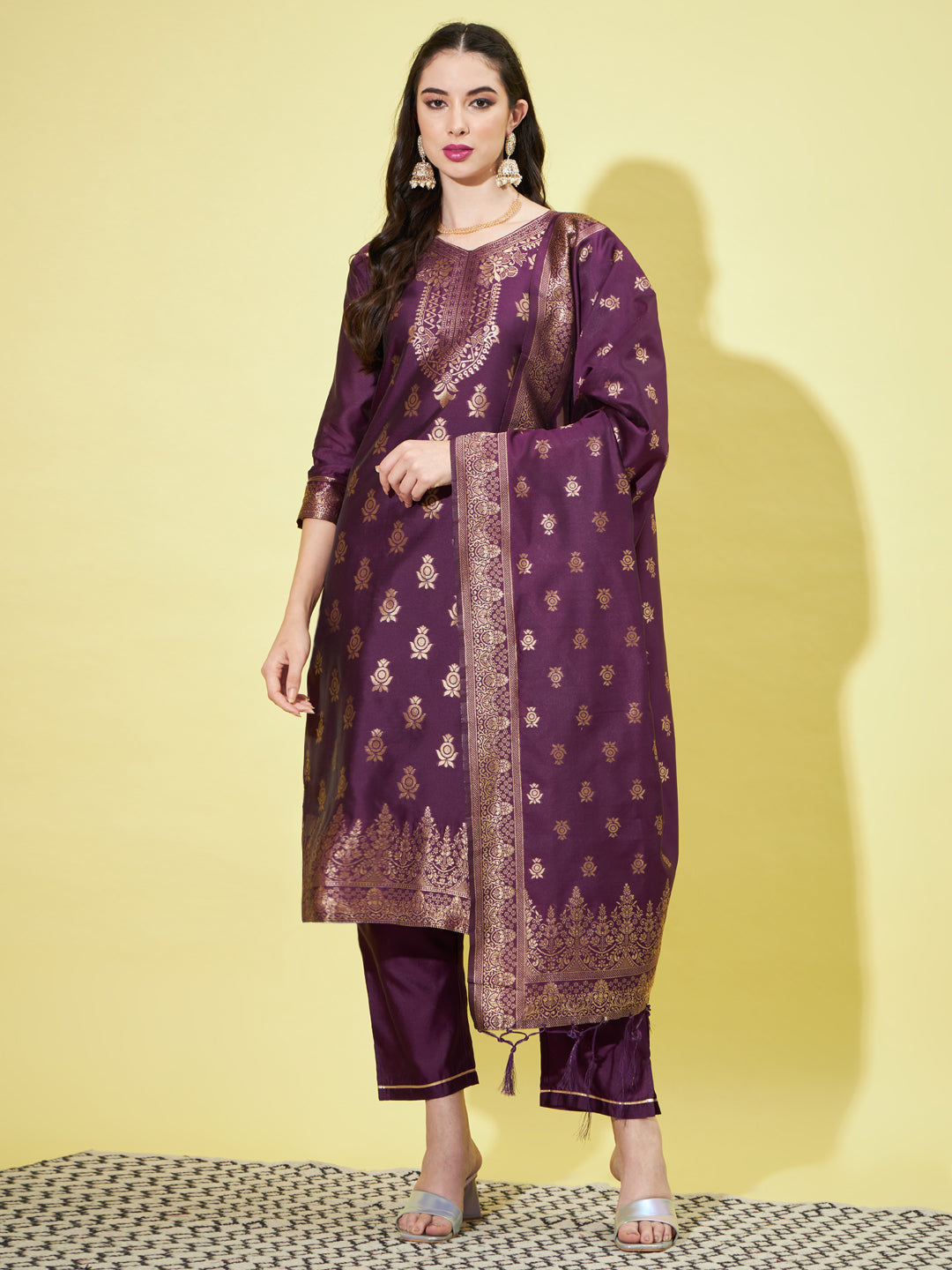 VredeVogel Cotton Silk Jacquard Kurta Pant With Banarasi Silk dupatta