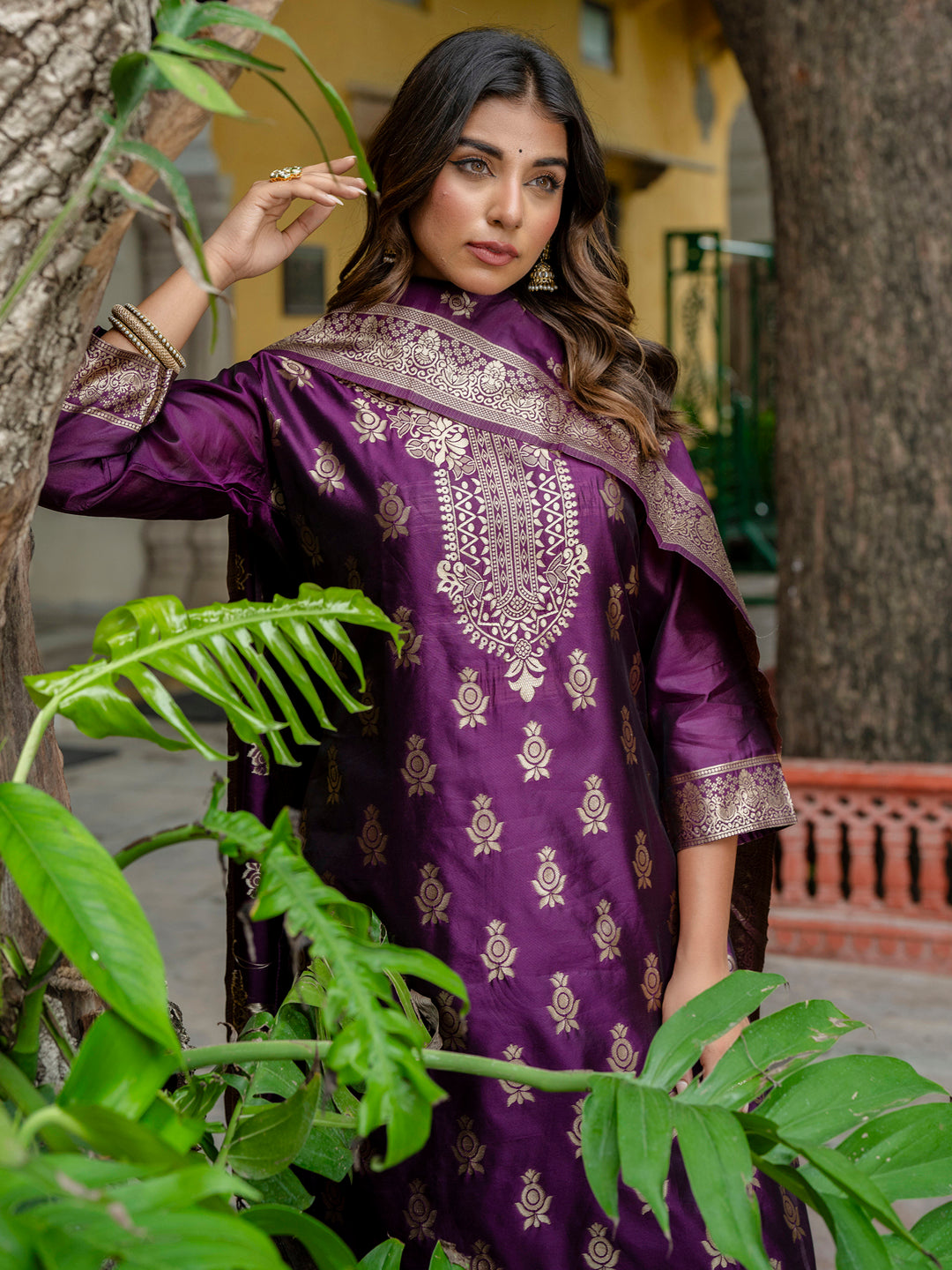 Sumiti Cotton Silk Jacquard Kurta Pant with Banarasi Dupatta – Stylish Party Wear Ethnic Ensemble for Women