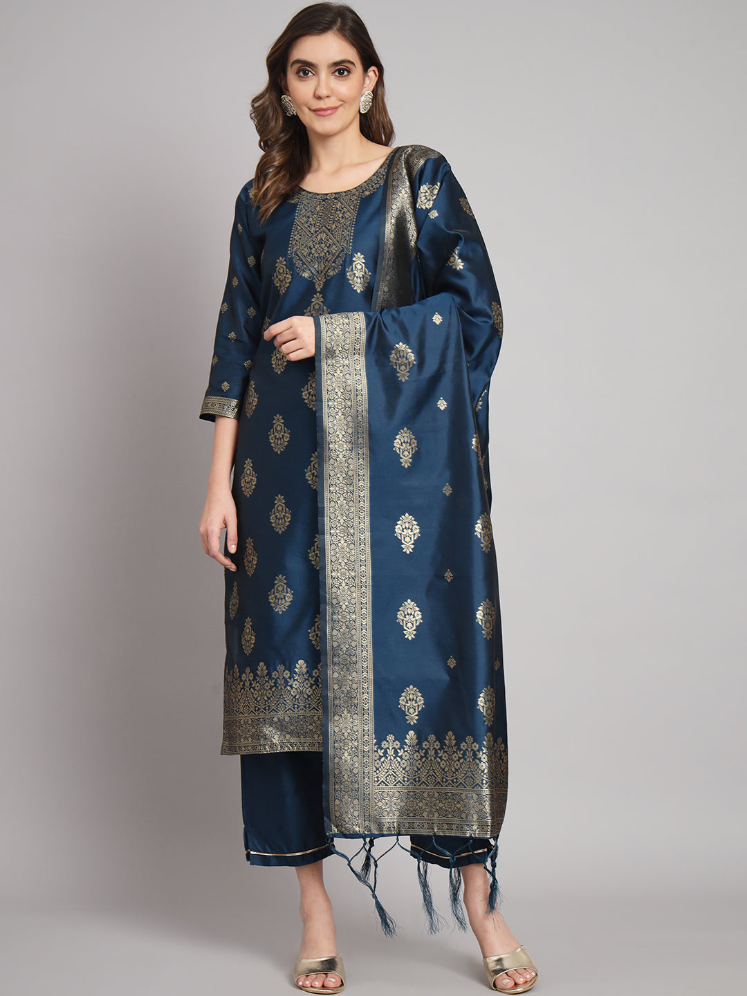 Vishwa Blue Silk Round-Neck Blossom Woven Kurta With Pant Sets