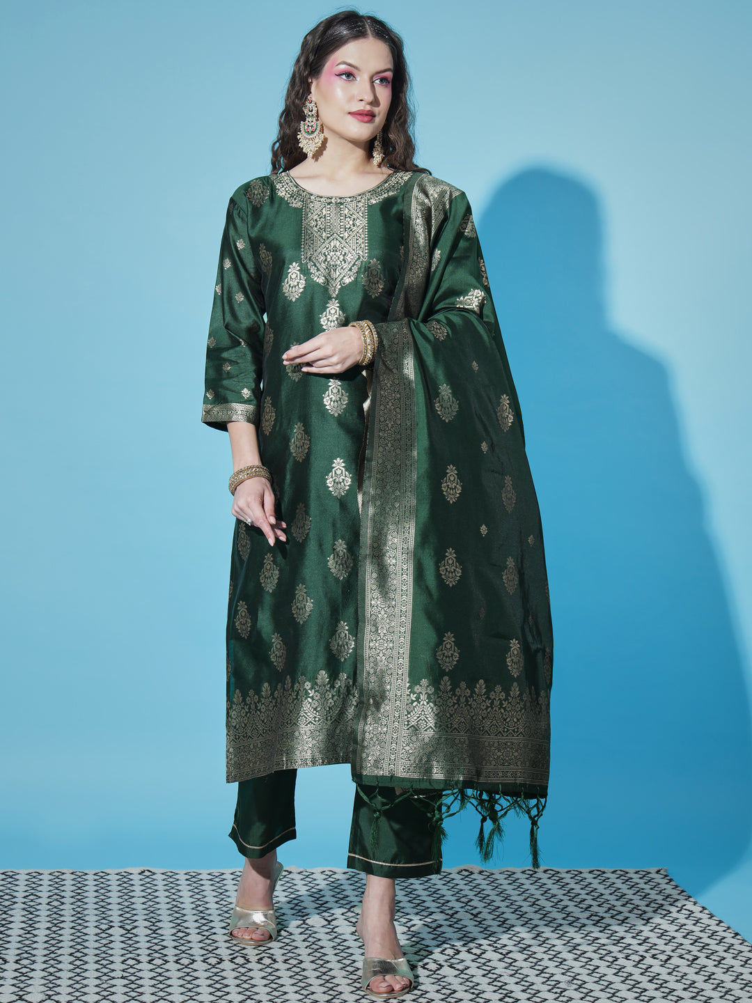 VredeVogel Cotton Silk Jacquard Kurta Pant With Banarasi Silk dupatta