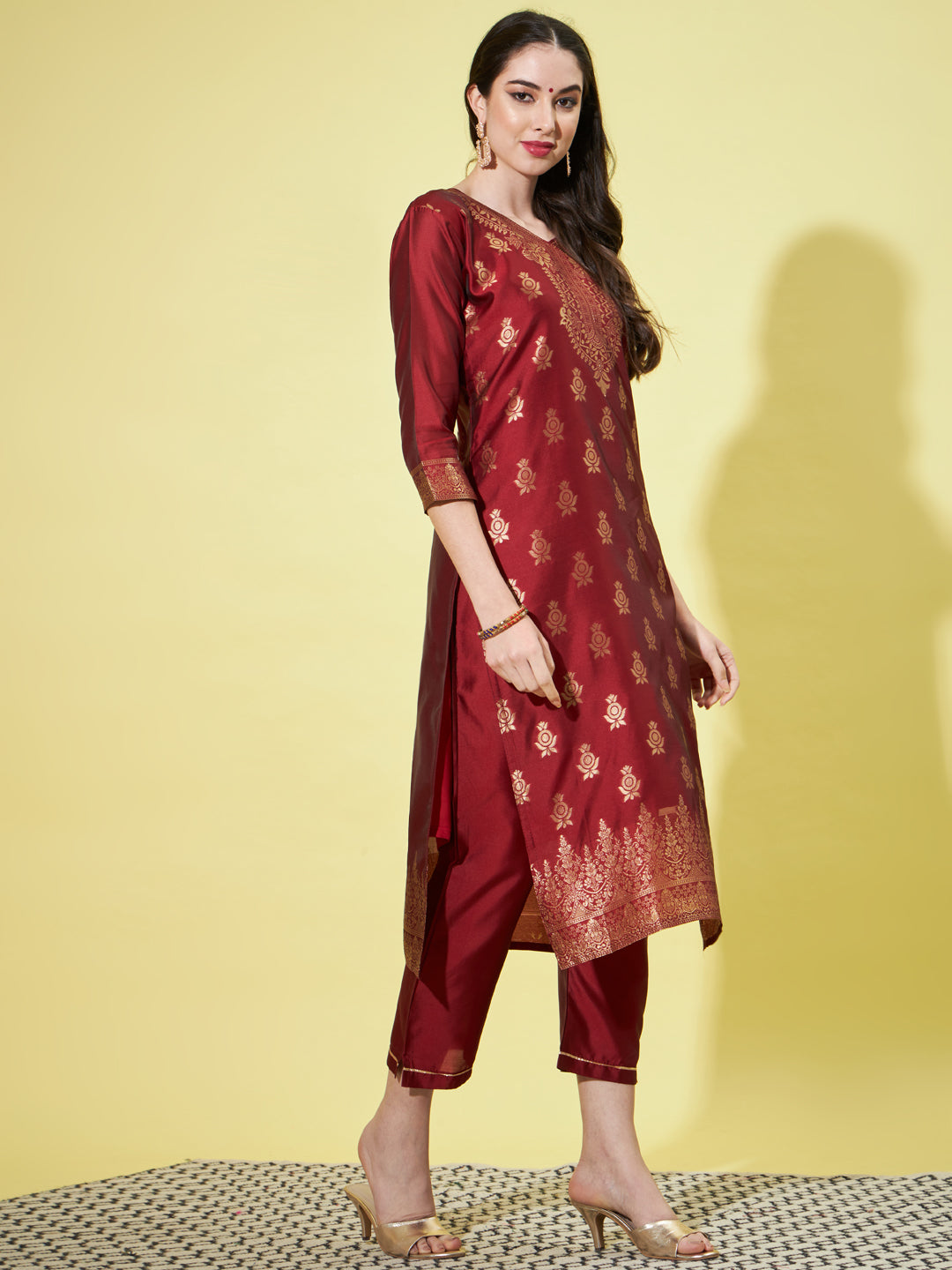 VredeVogel Cotton Silk Jacquard Kurta Pant With Banarasi Silk dupatta