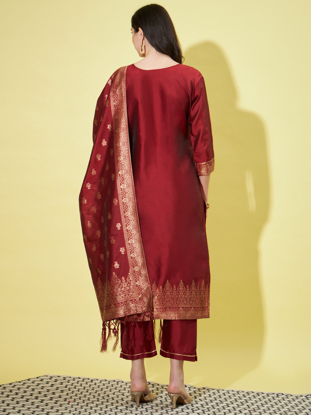 VredeVogel Cotton Silk Jacquard Kurta Pant With Banarasi Silk dupatta
