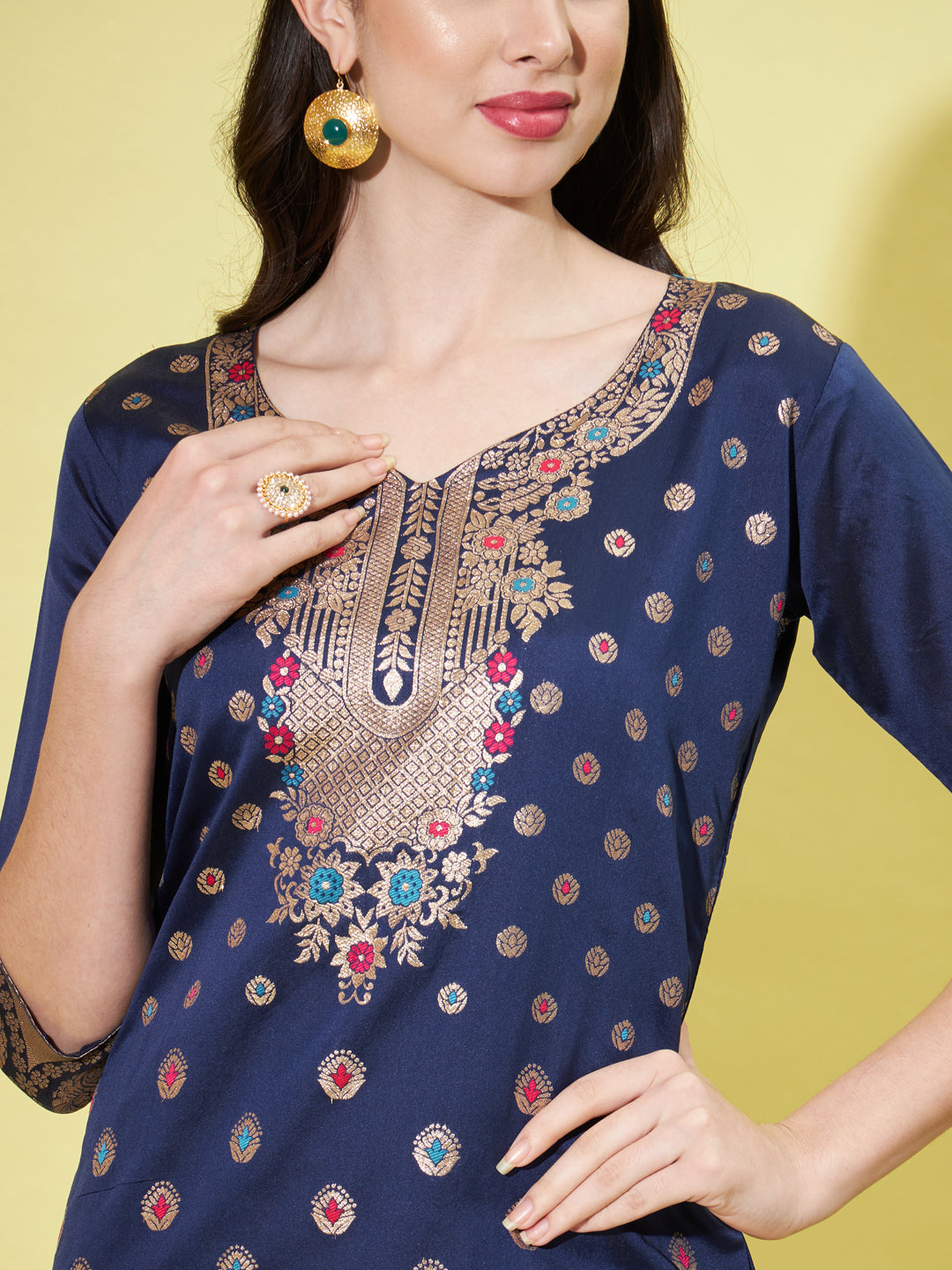 VredeVogel Cotton Silk Jacquard Kurta Pant With Heavy Banarasi Silk Dupatta