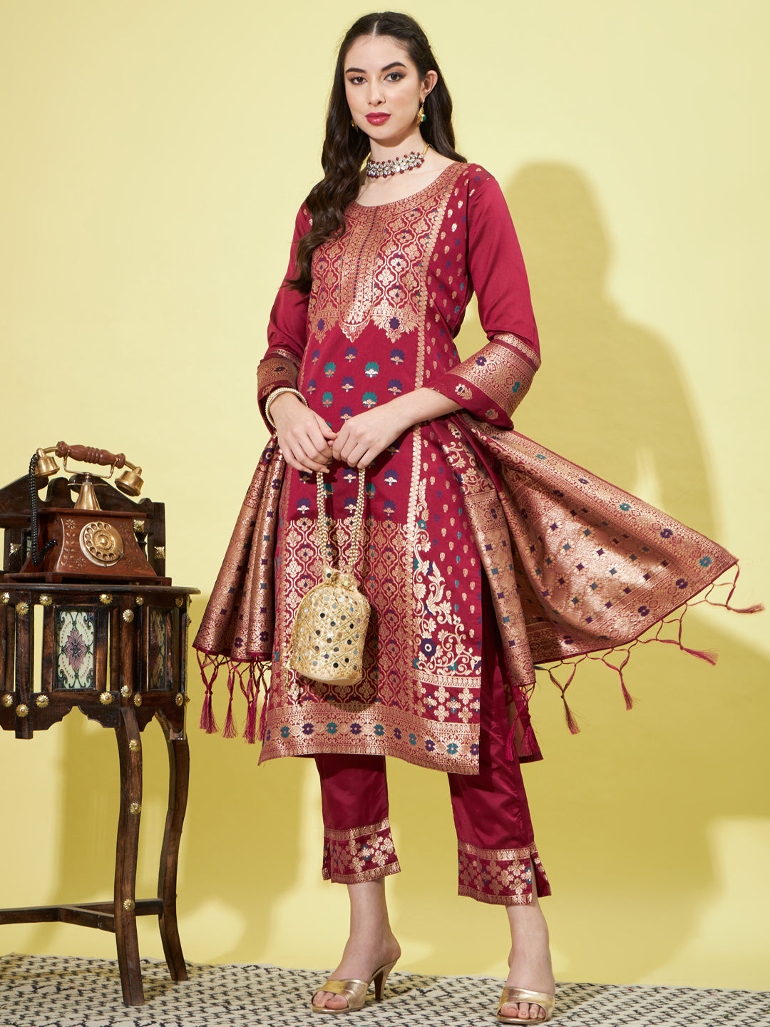 VredeVogel Cotton Silk Jacquard Kurta Pant With Heavy Banarasi Silk Dupatta