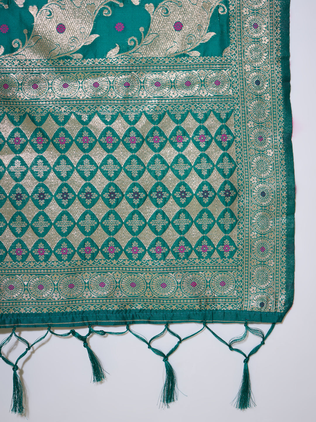 VredeVogel Cotton Silk Jacquard Kurta Pant With Heavy Banarasi Silk Dupatta