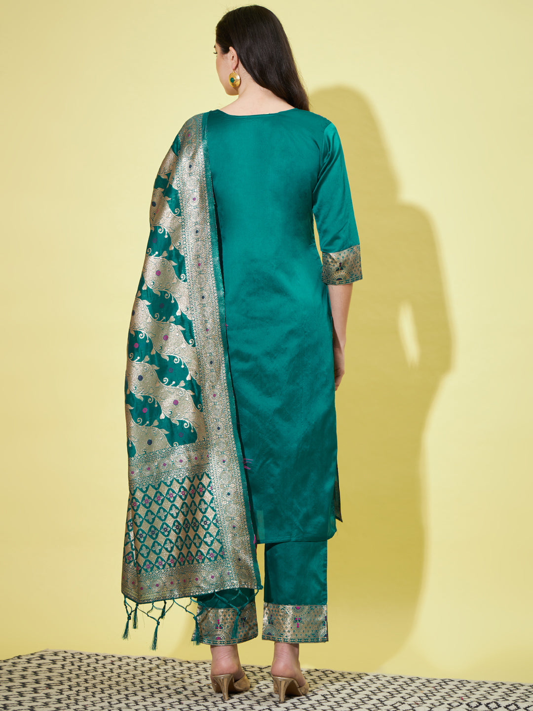 VredeVogel Cotton Silk Jacquard Kurta Pant With Heavy Banarasi Silk Dupatta