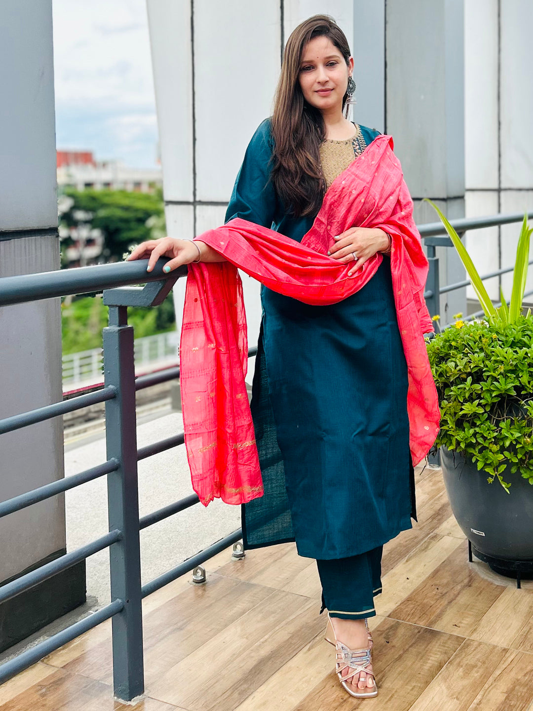 VredeVogel  Women Kurta and Trousers Pant Set Cotton Blend