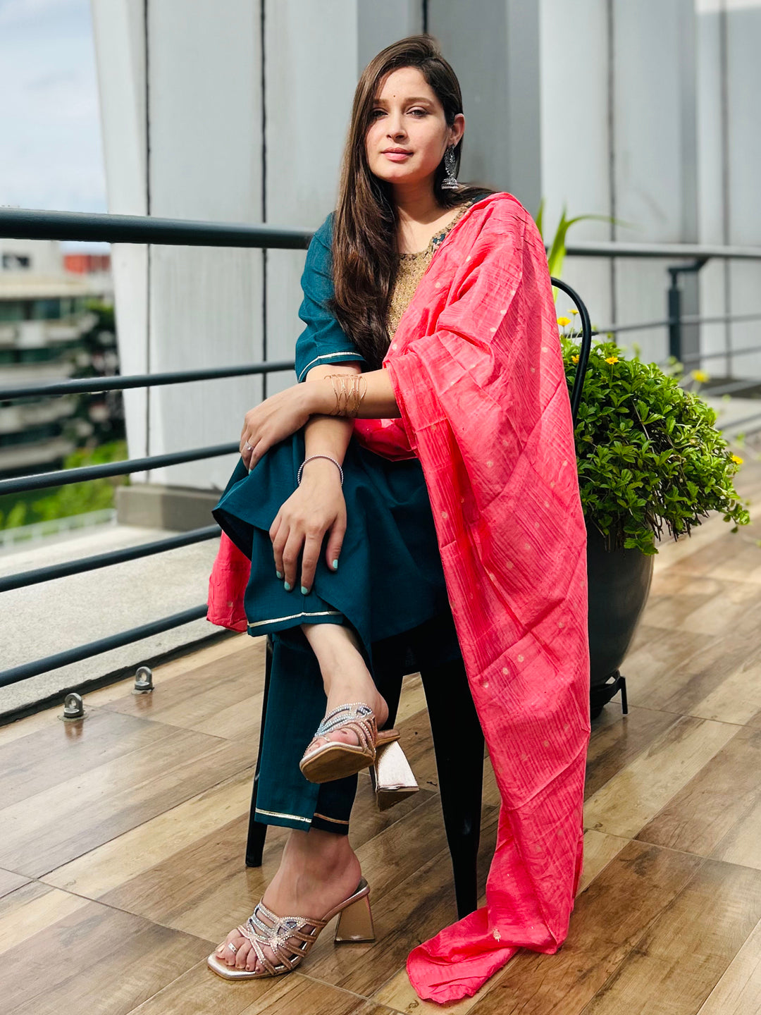 VredeVogel  Women Kurta and Trousers Pant Set Cotton Blend