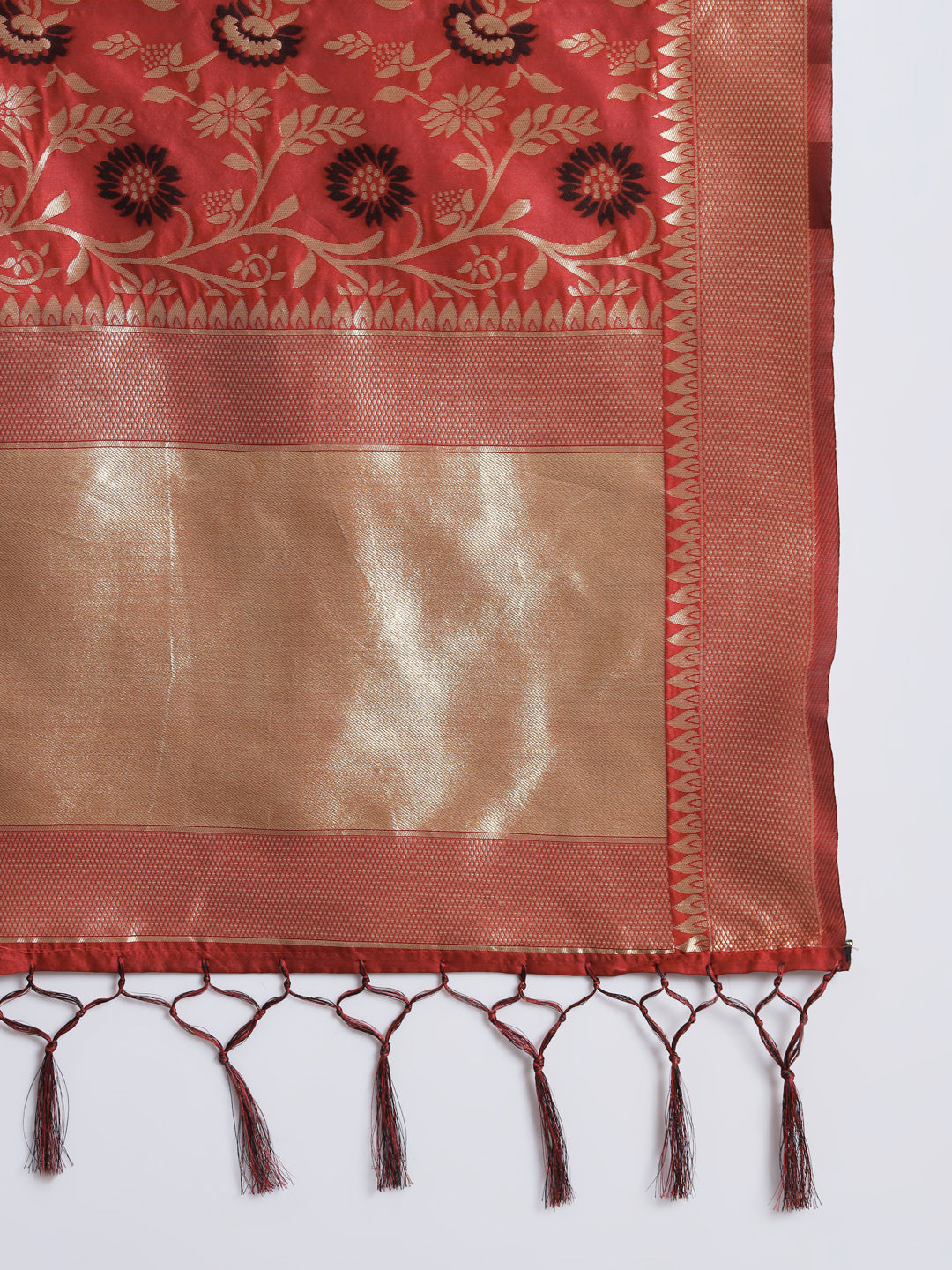 VredeVogel Silk Blend Kurta and Trousers Pant Set