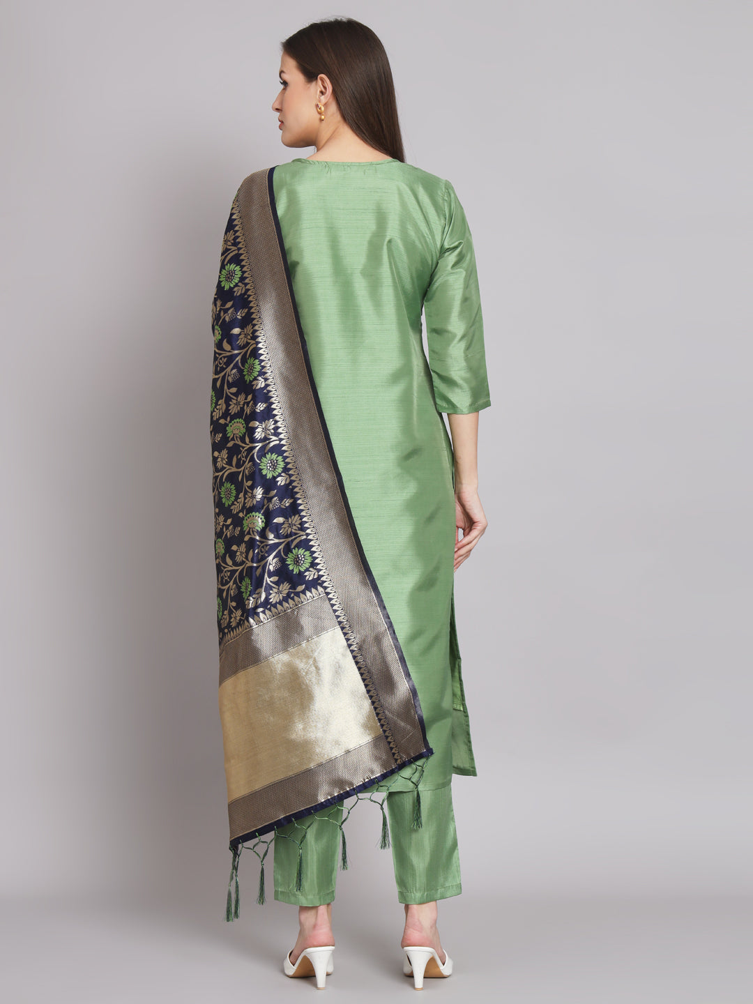 VredeVogel Silk Blend Kurta and Trousers Pant Set