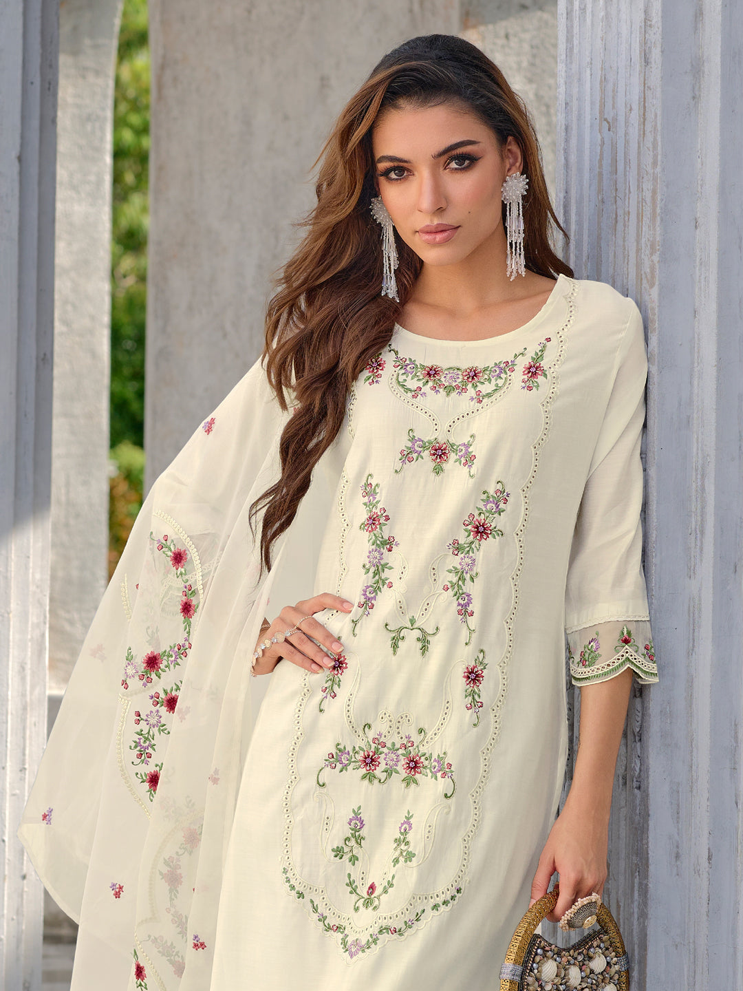 VredeVogel  Women Silk Blend Kurta Pant Dupatta Set
