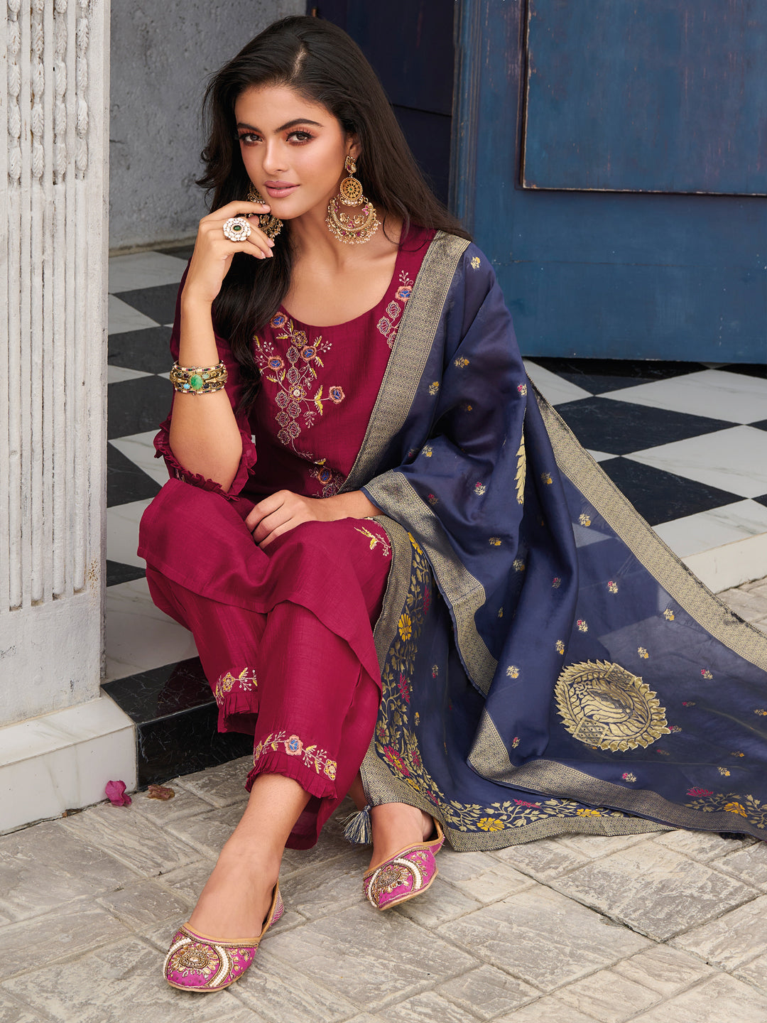 VredeVogel Women Kurta and Trouser Duppata Set Silk Blend